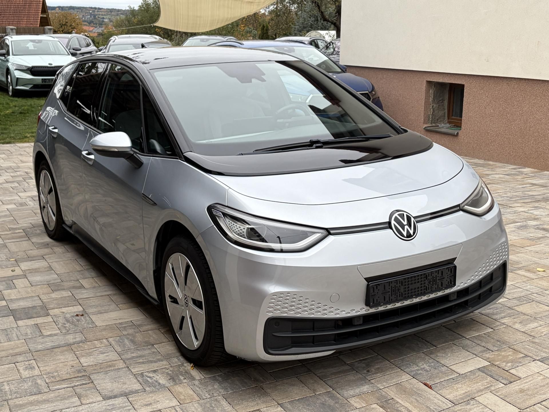 Volkswagen ID.3, 62kwh,150kw,Matrix, park.kam - fotka 4