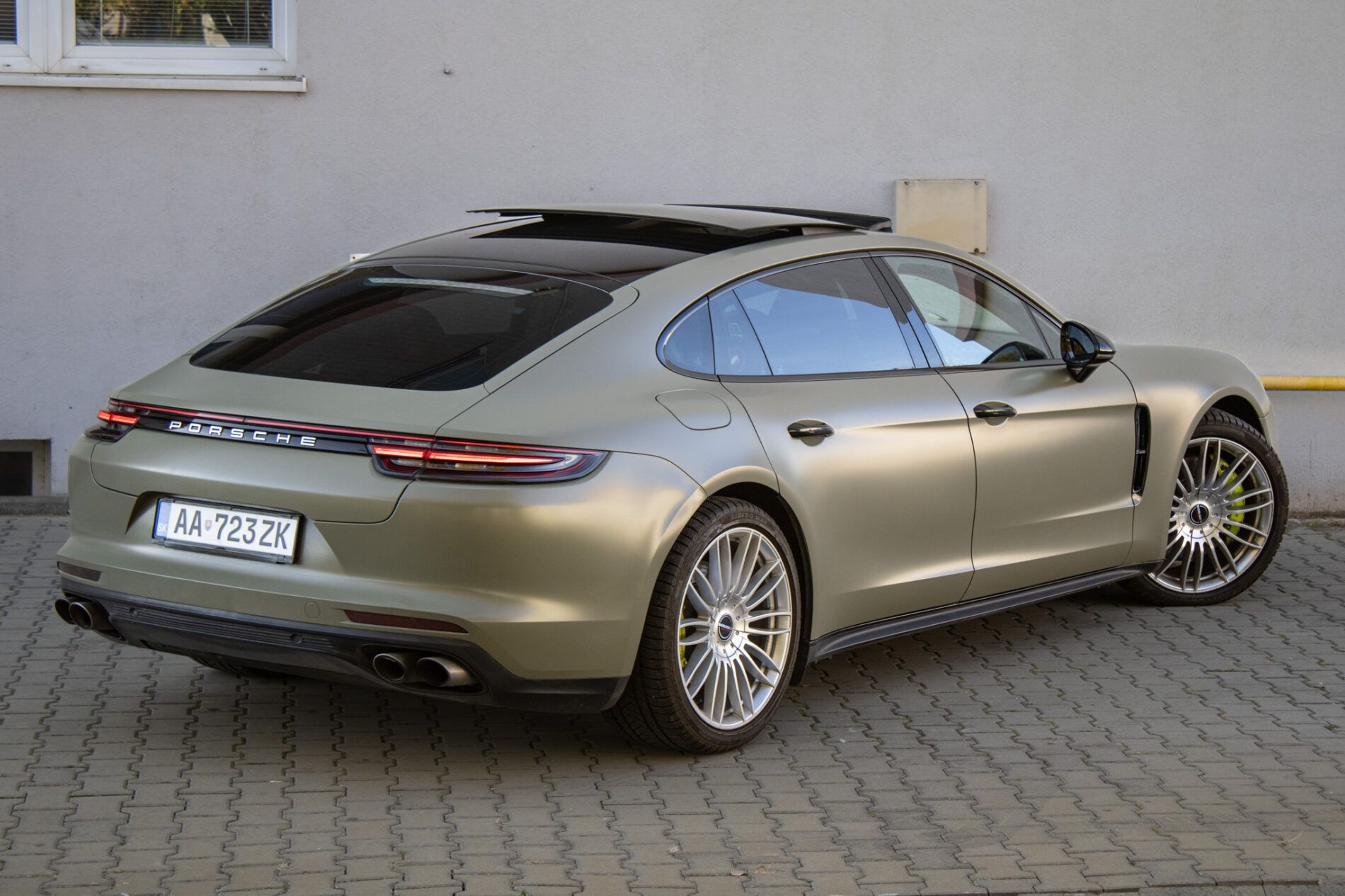 Porsche Panamera - fotka 6