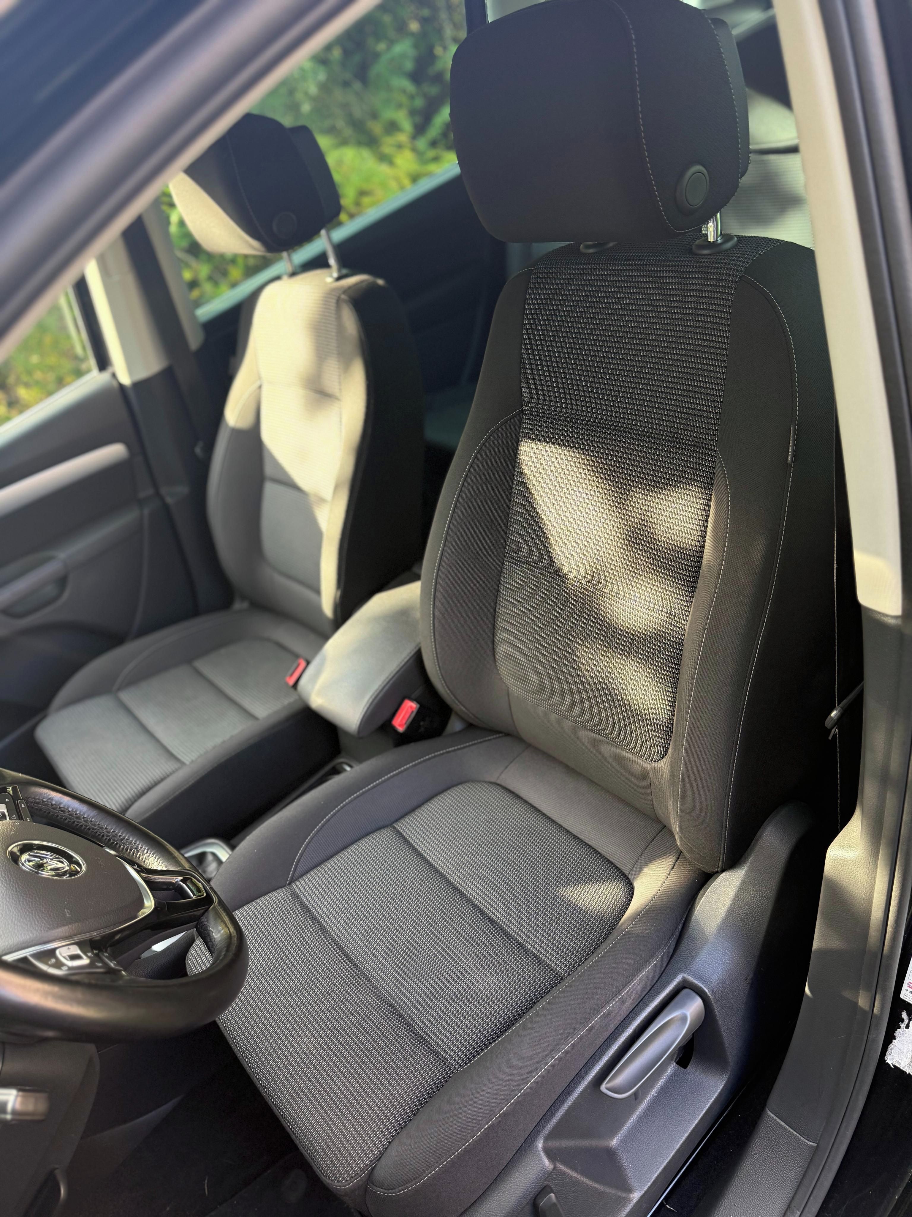 Volkswagen Sharan, 2.0 TDI 110 kW DSG - fotka 4