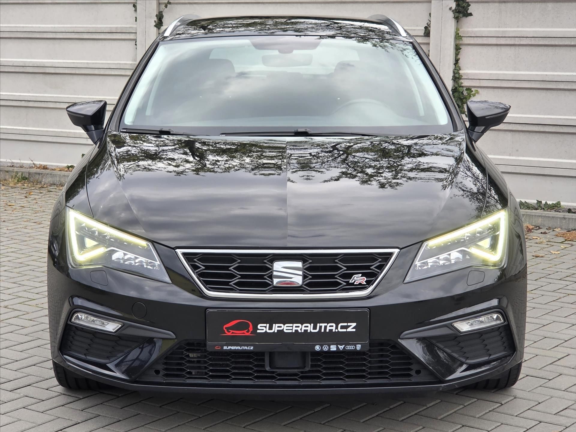 Seat Leon, 1,8 TSi FR Full LED DCC 16V ST - fotka 2