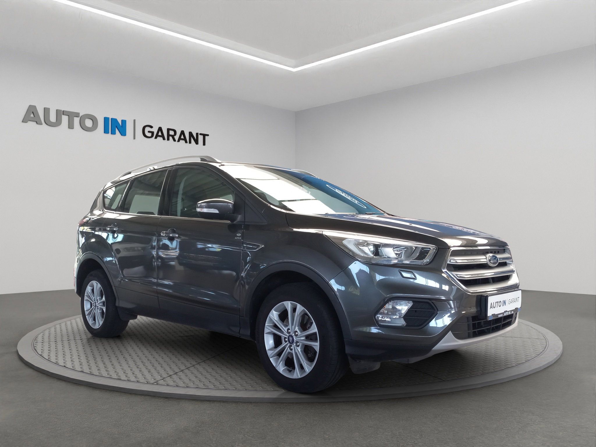Ford Kuga, Titanium 2,0 TDCi 4x4 1.maj ČR - fotka 6