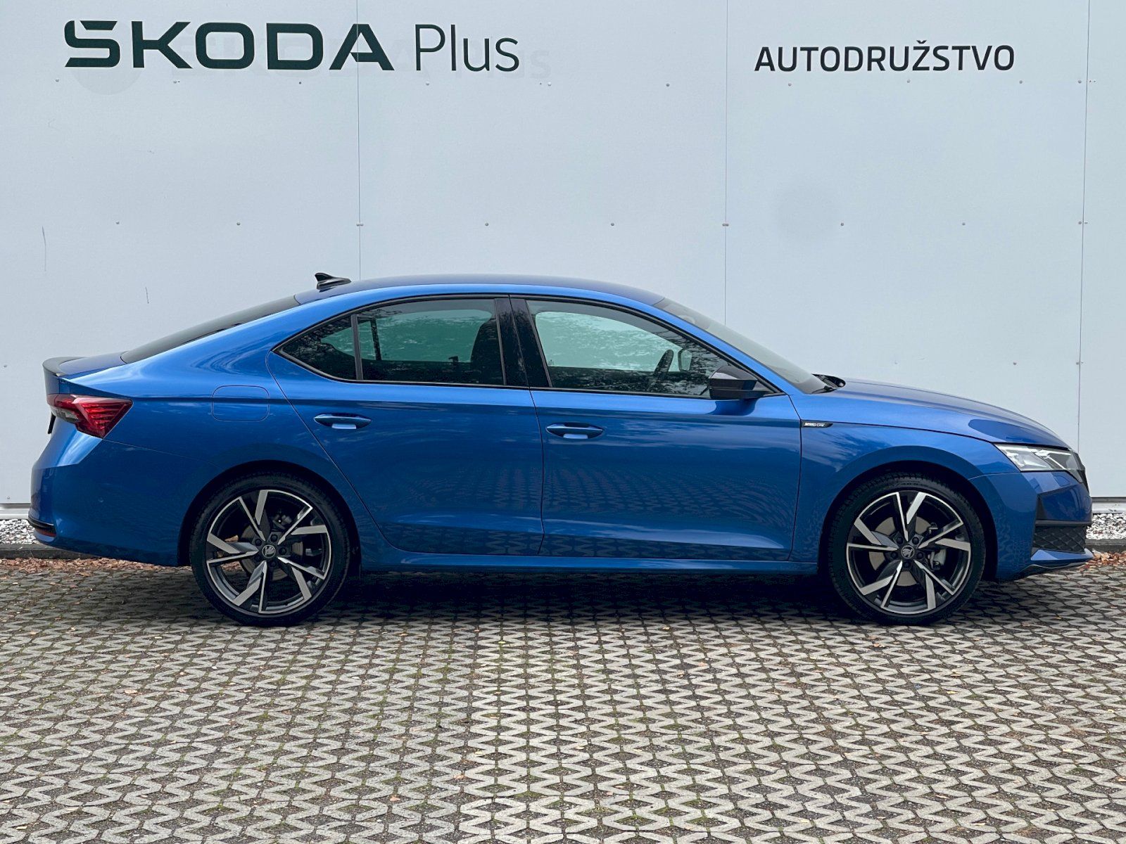 Škoda Octavia, DSG 1.5 TSi / 110 kW SportLine - fotka 3