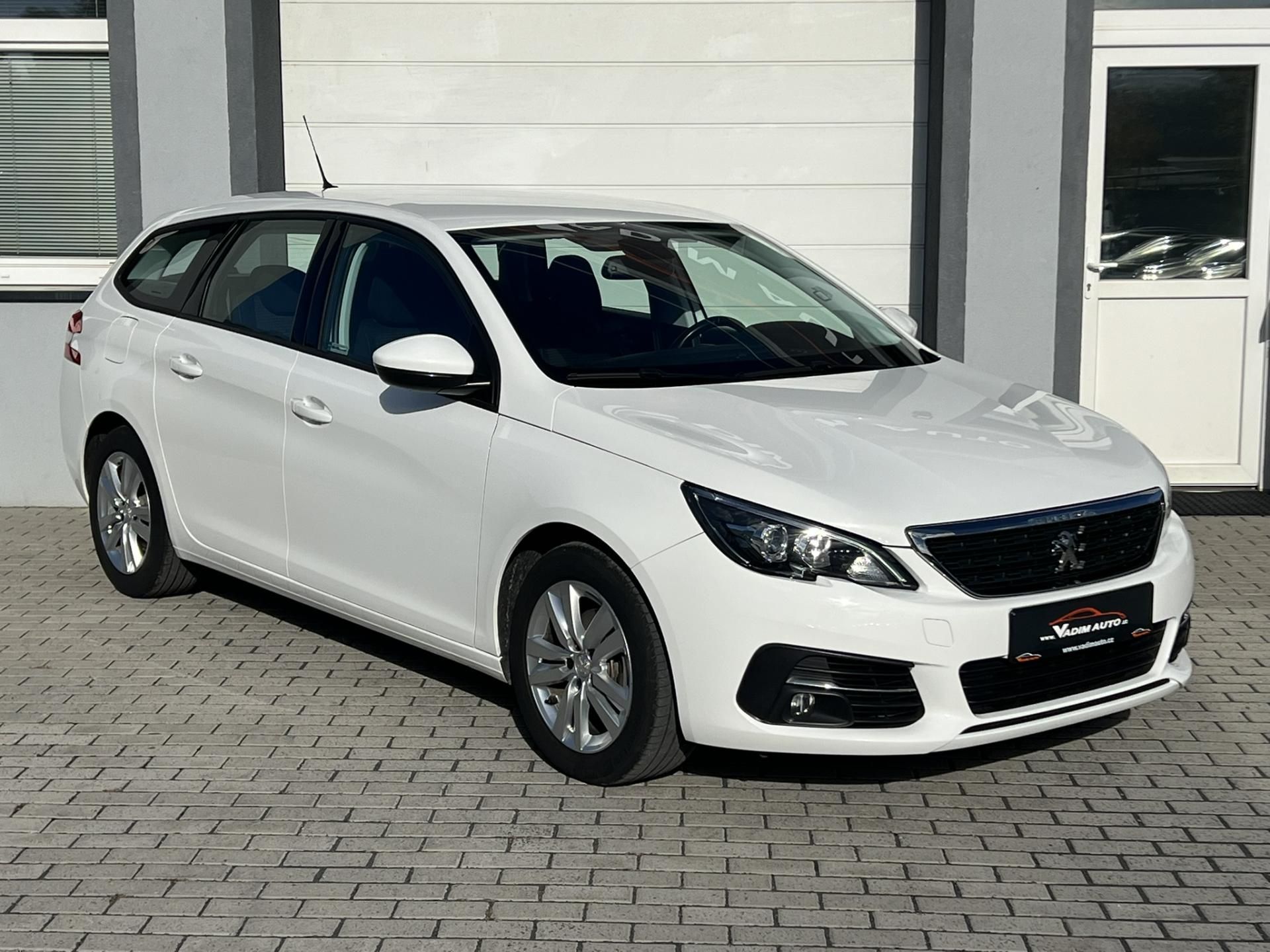 Peugeot 308, 1.2PT 96kW KAMERA  ČR NOVÉ