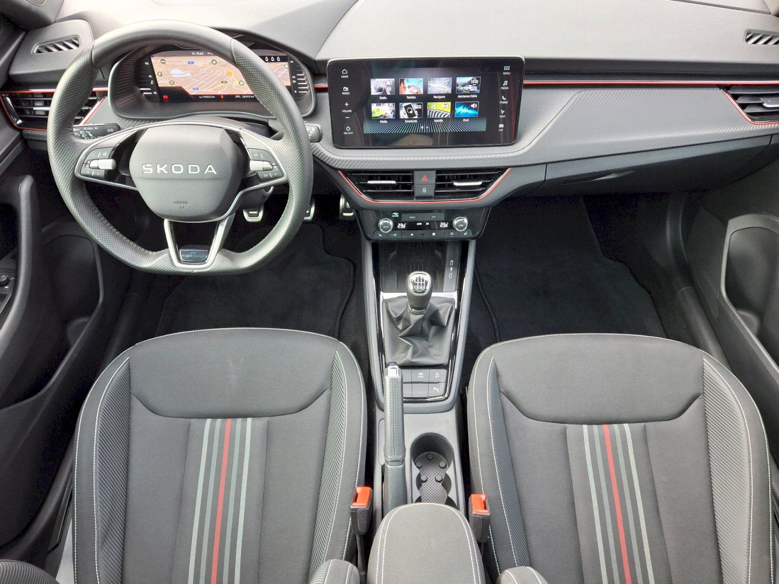 Škoda Scala, Monte Carlo 1,0TSi 85kW - fotka 5