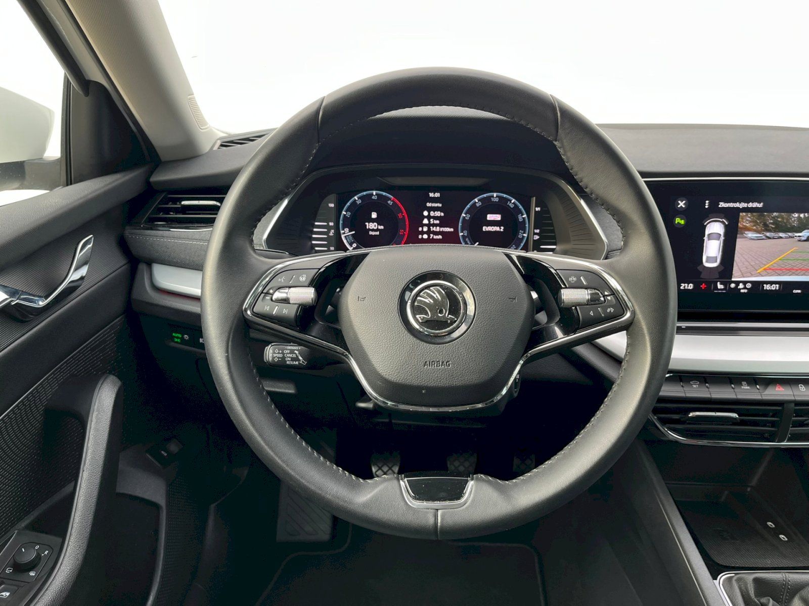 Škoda Octavia, 2.0 TDI 85kW Style - fotka 4