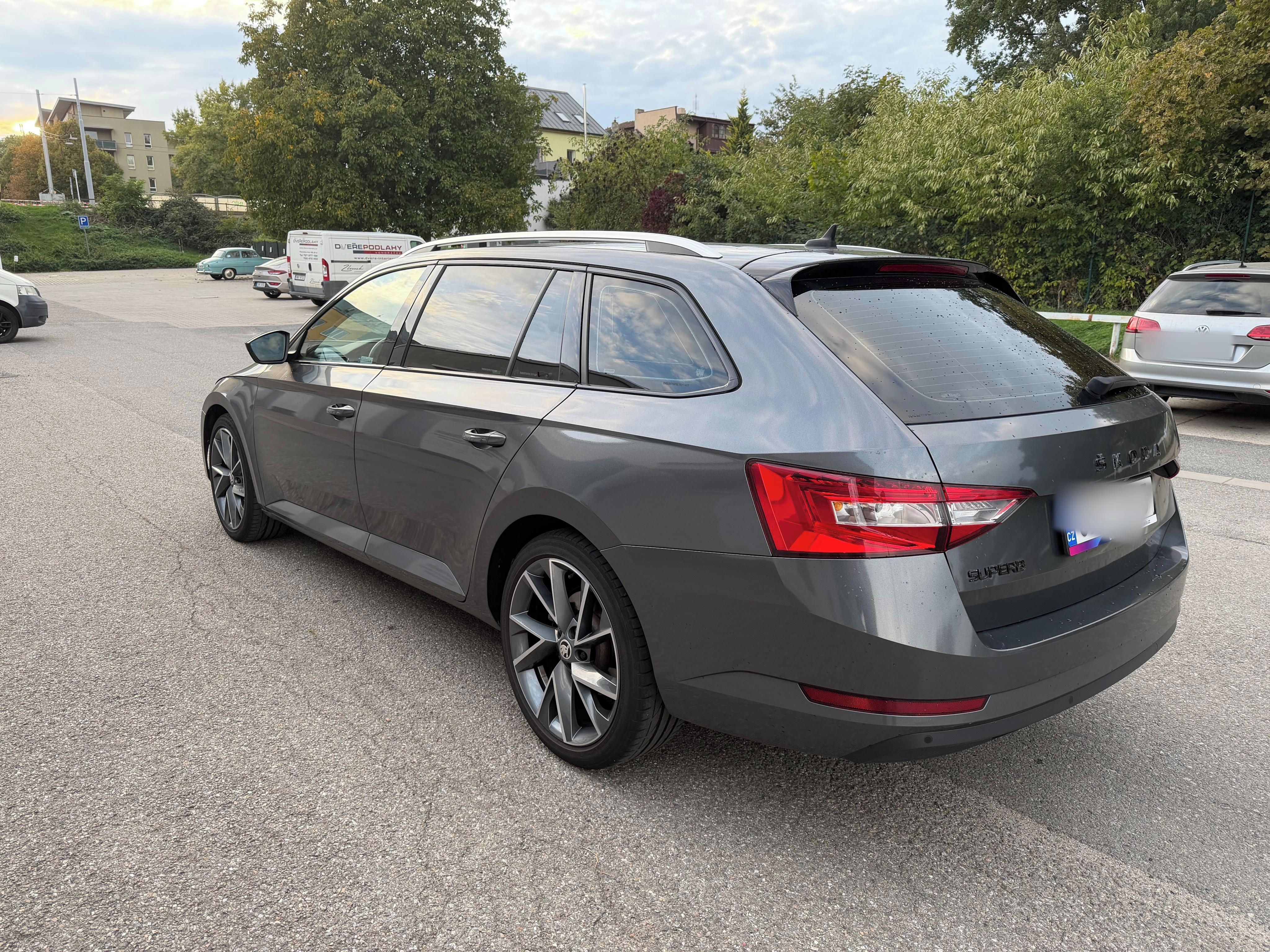 Škoda Superb, Škoda Superb 3 - 2.0 TDI 110kW - fotka 3
