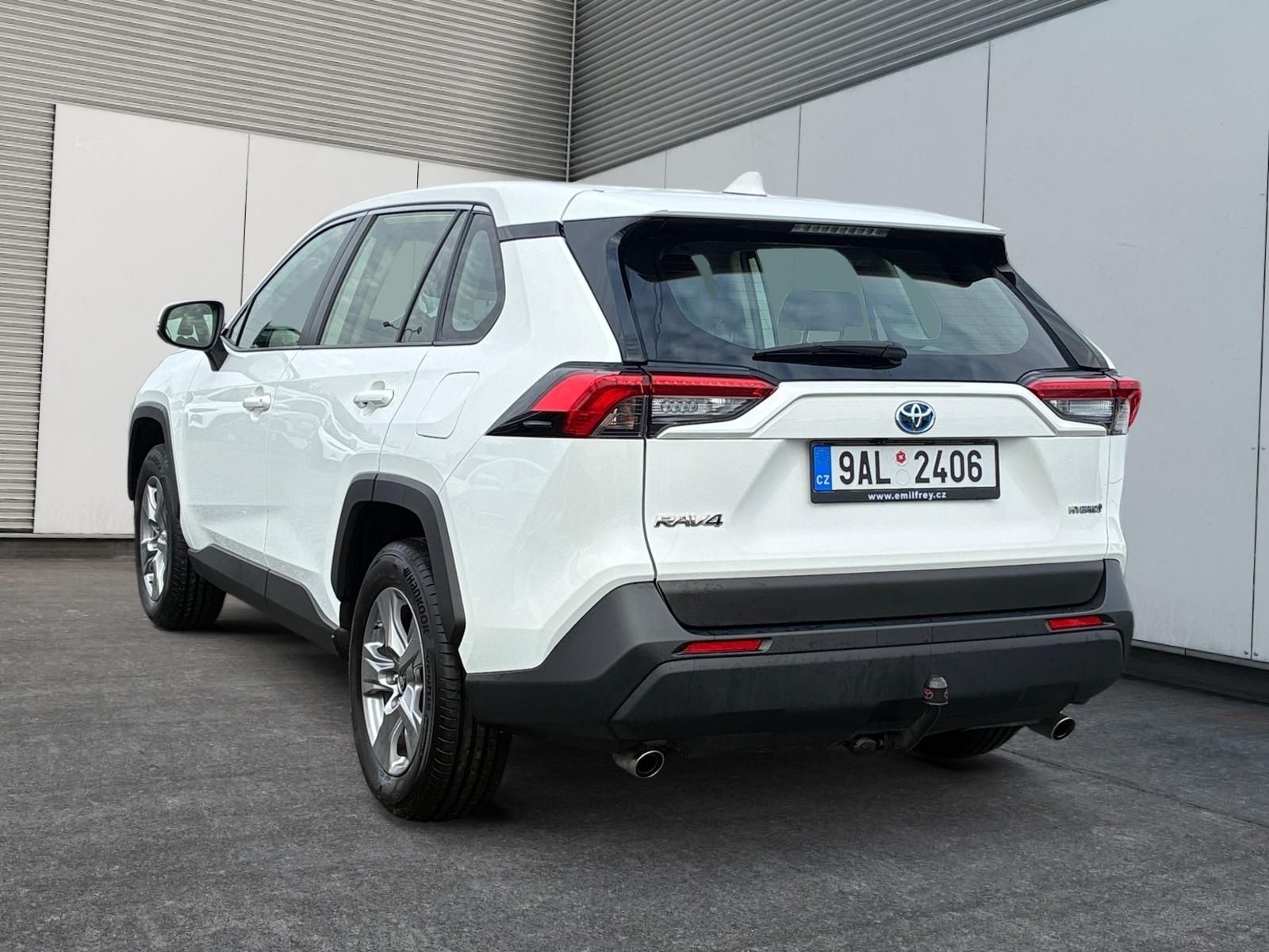 Toyota Rav4, ACTIVE 2.5HYBRID 131kW 4WD TAŽ - fotka 4