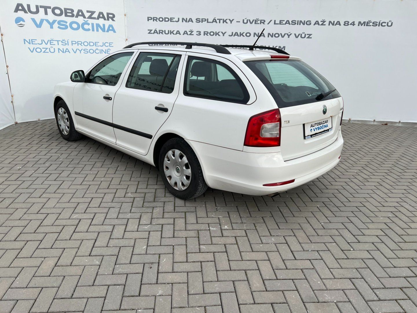 Škoda Octavia, 1.6TDi 77kW! 2x kola! - fotka 6
