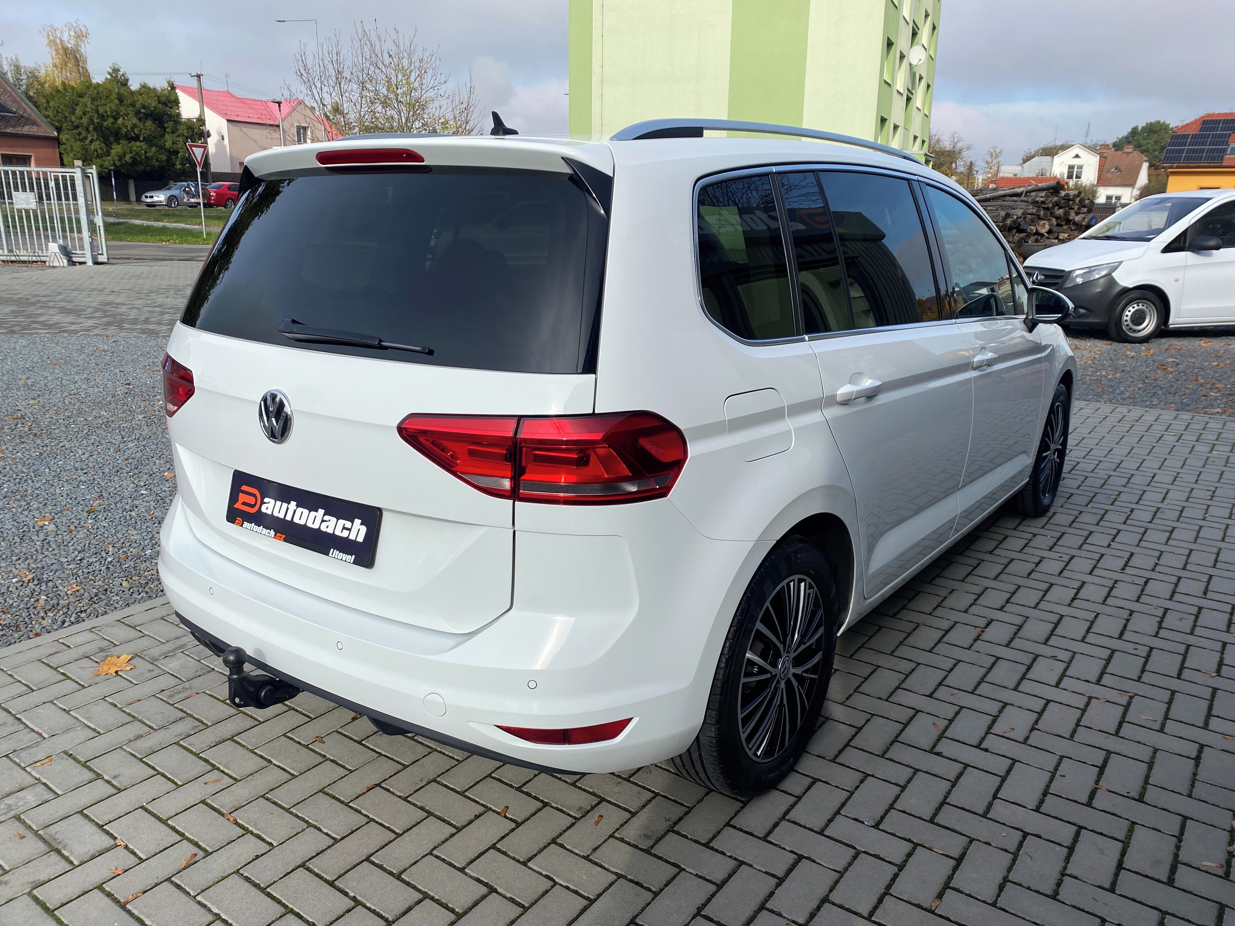Volkswagen Touran, 1.4 TSI 110kW-HIGHLINE - DSG - fotka 5