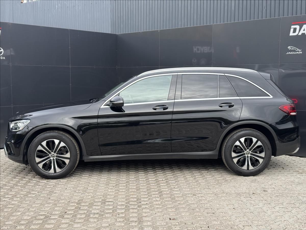 Mercedes-Benz GLC, 2,0 220d 4MATIC AT ČR - fotka 5