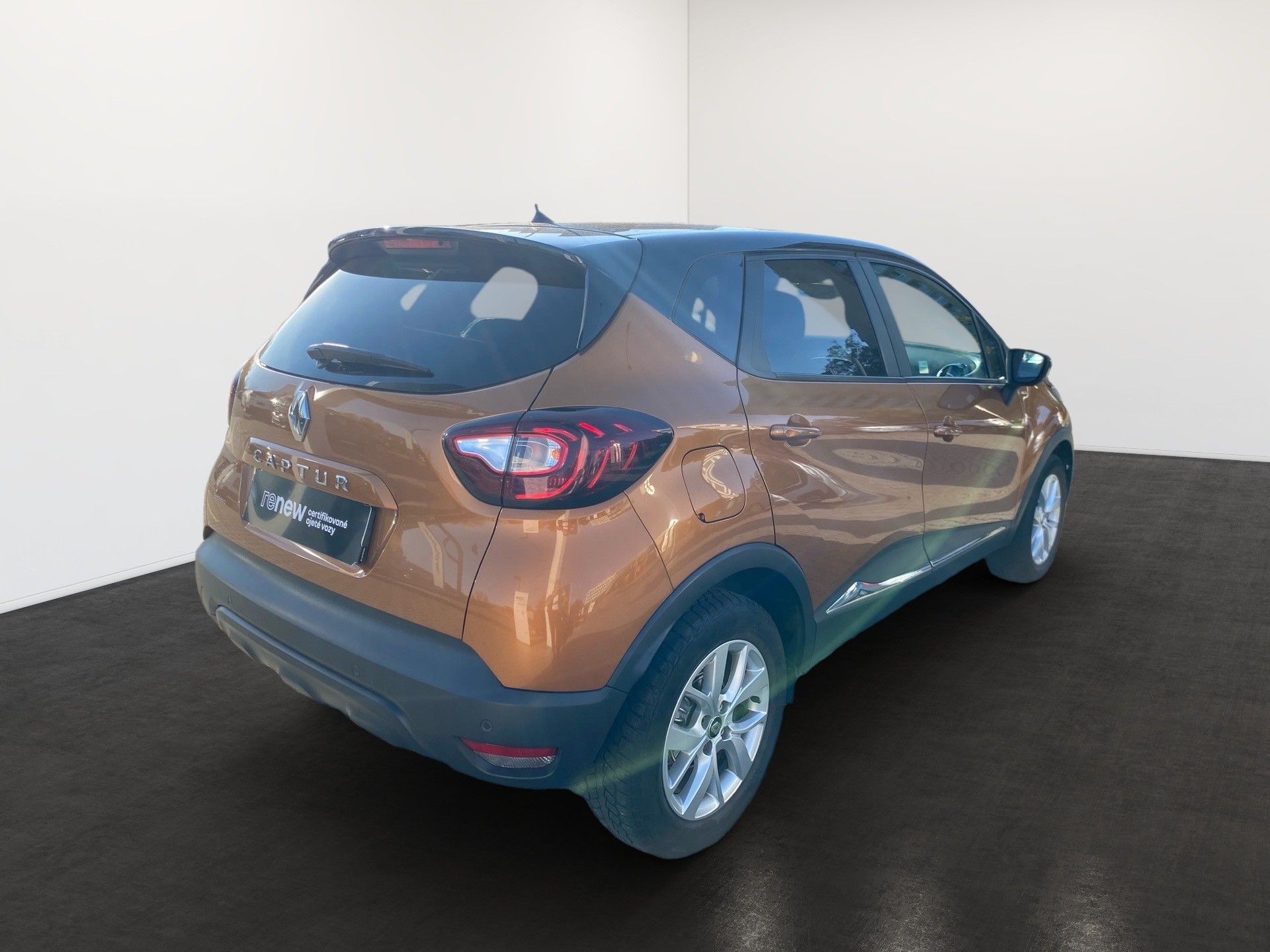 Renault Captur, Limited TCe 130 - fotka 5