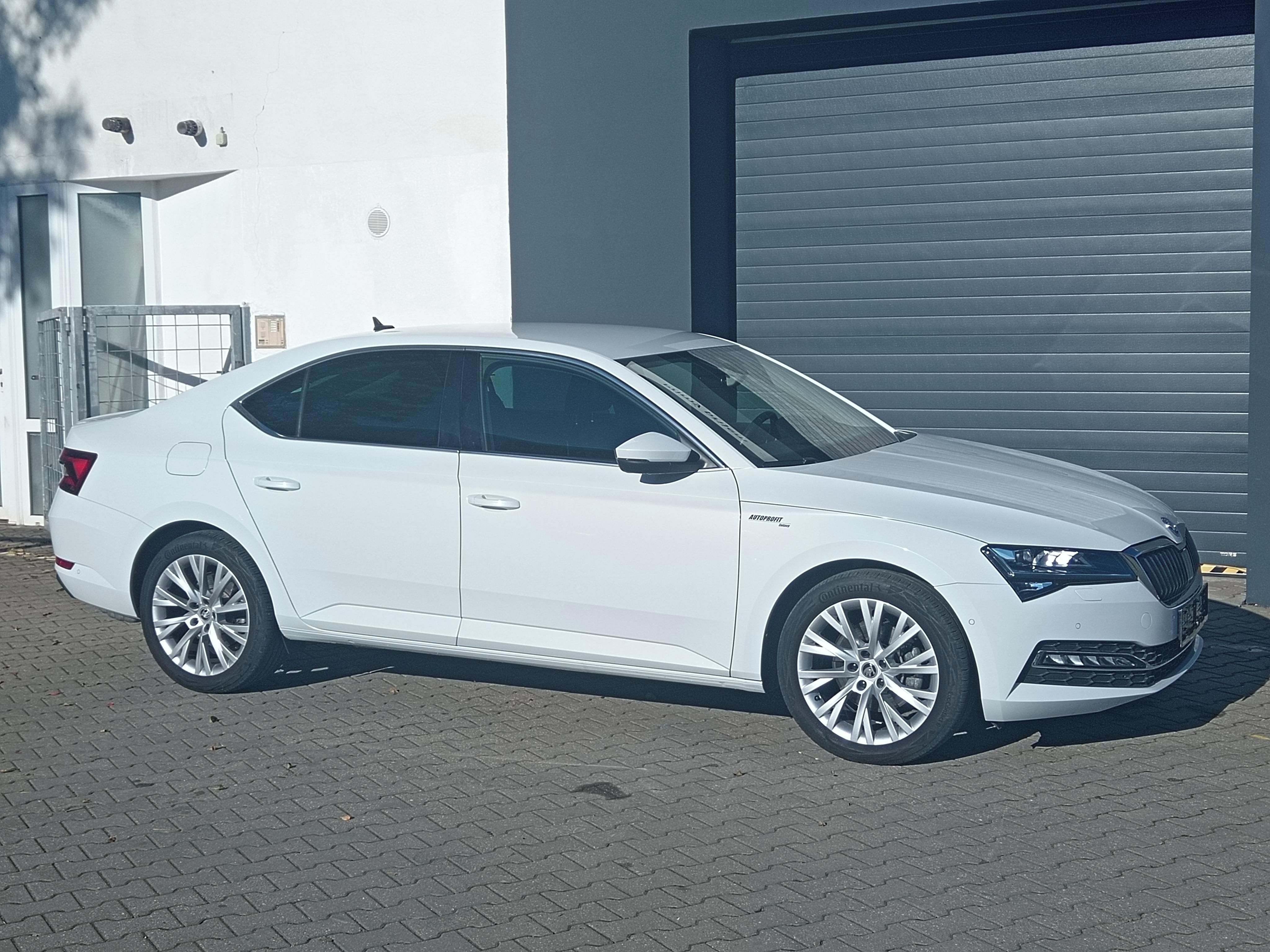 Škoda Superb, 2,0 TSi - fotka 4
