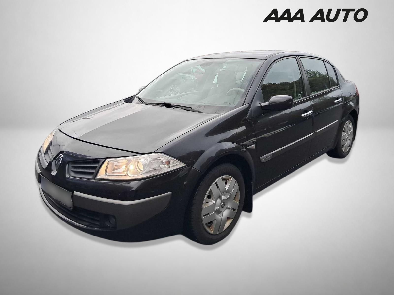 Renault Mégane, 2.0 16V , polokůže, rezervace