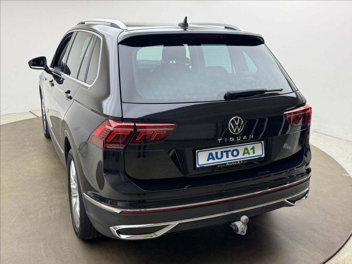 Volkswagen Tiguan, 2,0 DSG DPH ACC NZTOP VC TAŽNÉ - fotka 6