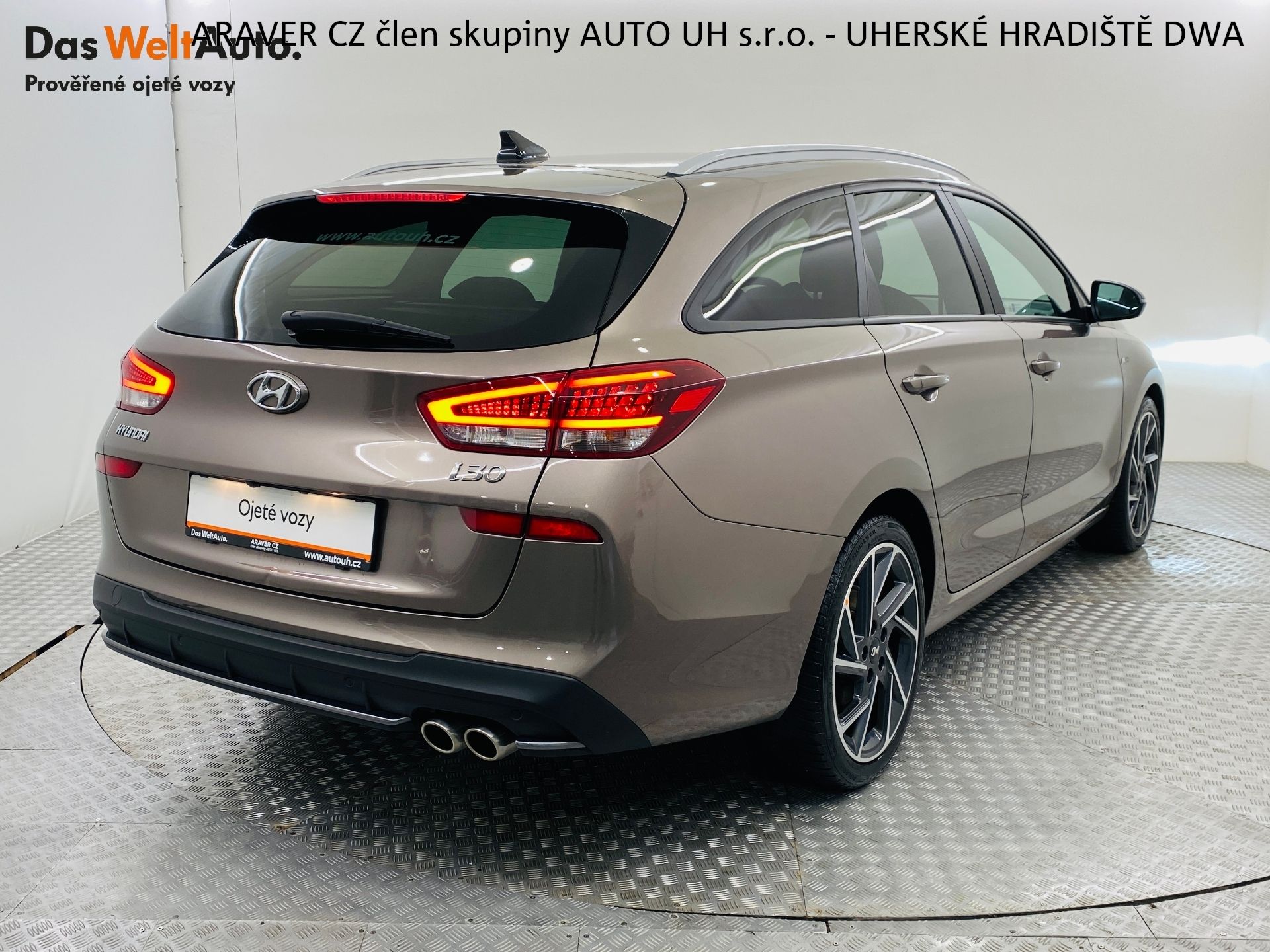 Hyundai i30, 1.5 T-GDi 117kW DCT N-Line - fotka 2