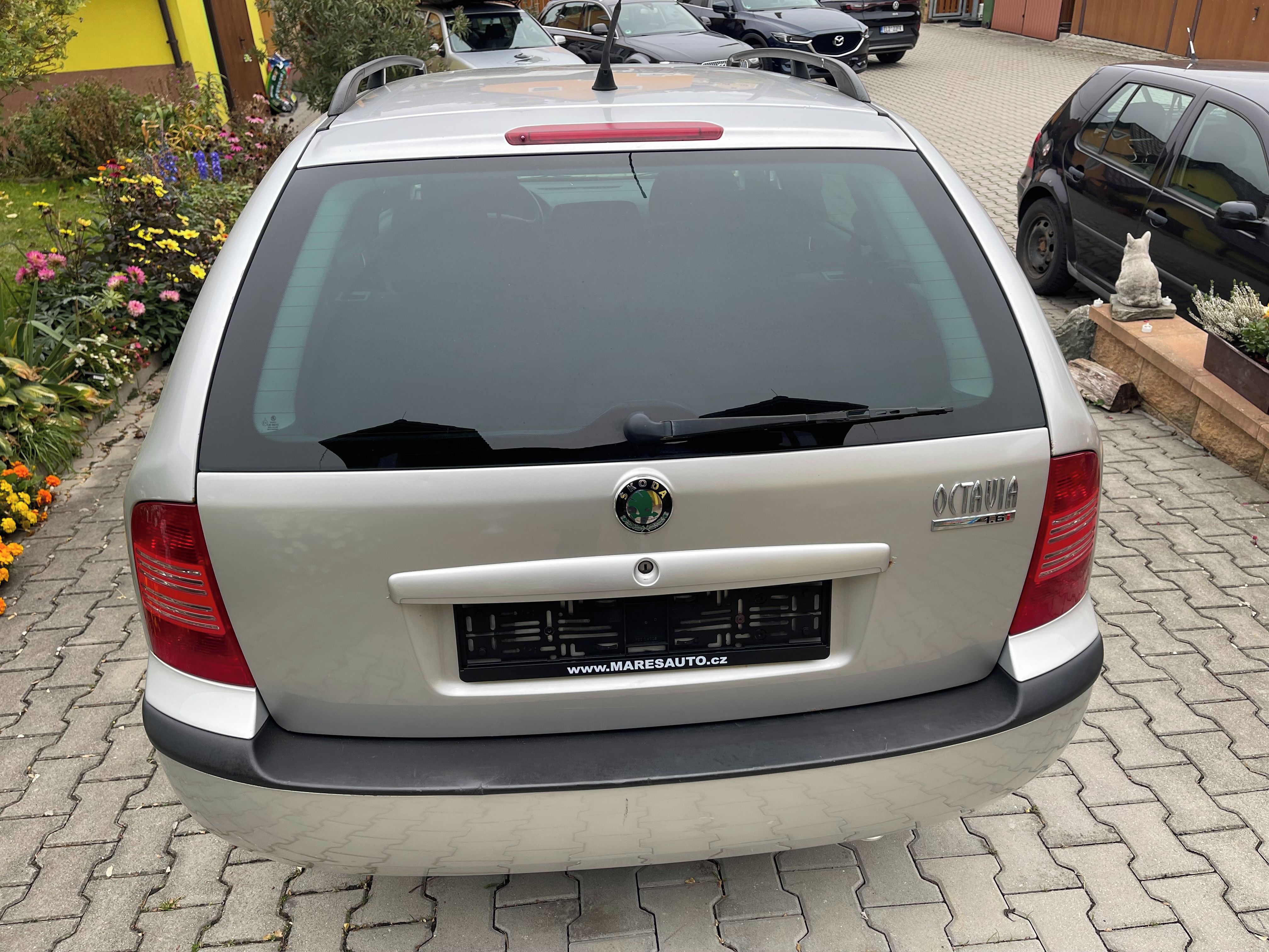 Škoda Octavia, 1.6 MPI, 75 KW jede na 3 válce - fotka 5