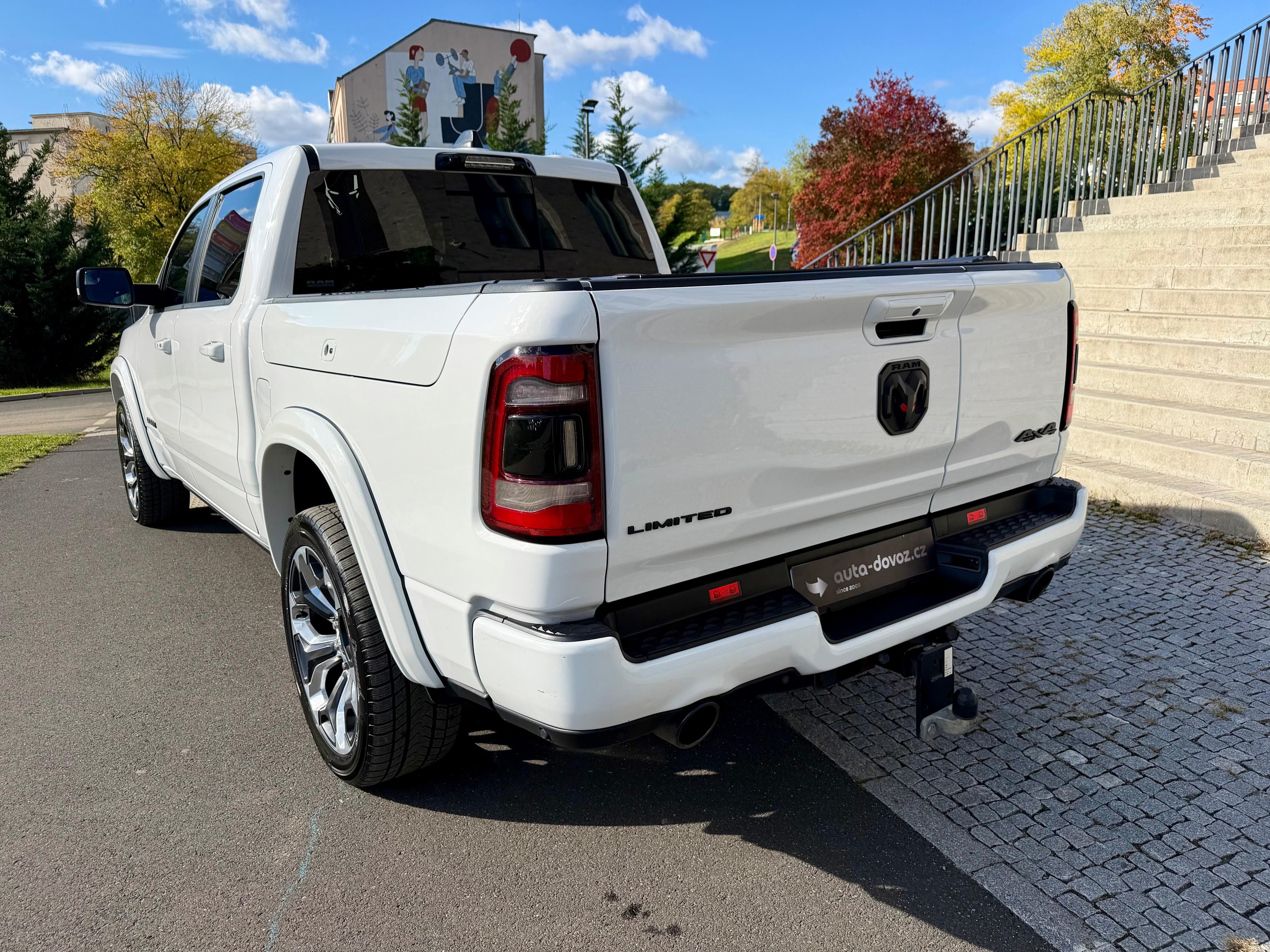 RAM 1500, 5.7HEMI 4X4 LPG-CREW-CAB-LMTD - fotka 2