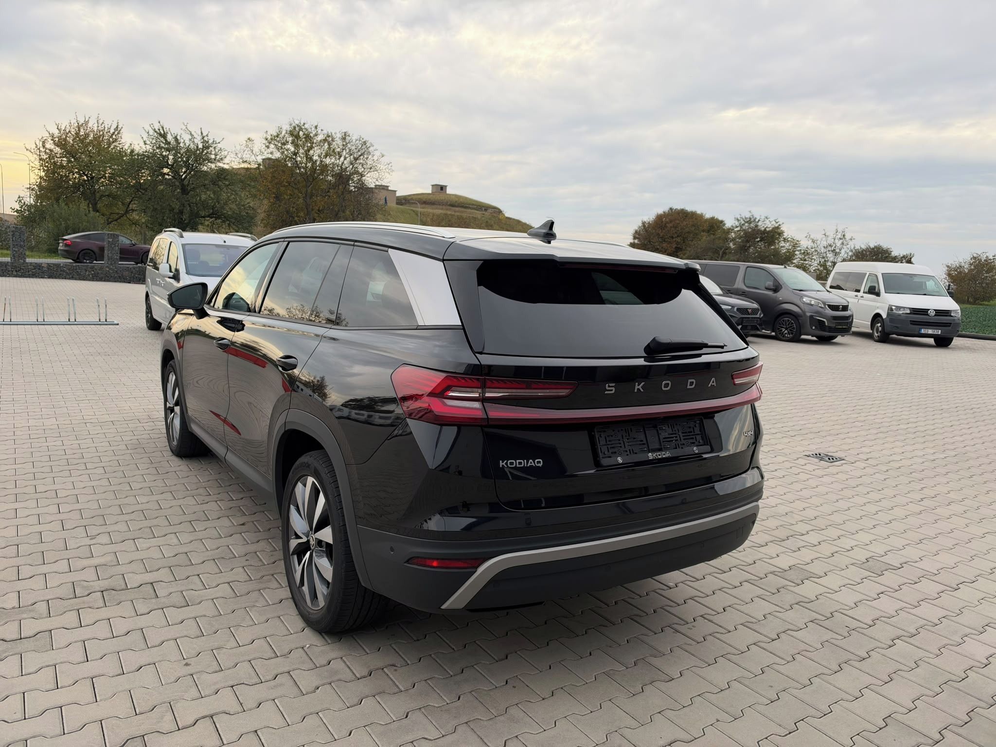 Škoda Kodiaq, 142kw 4x4 webasto 7 míst 2025 - fotka 4