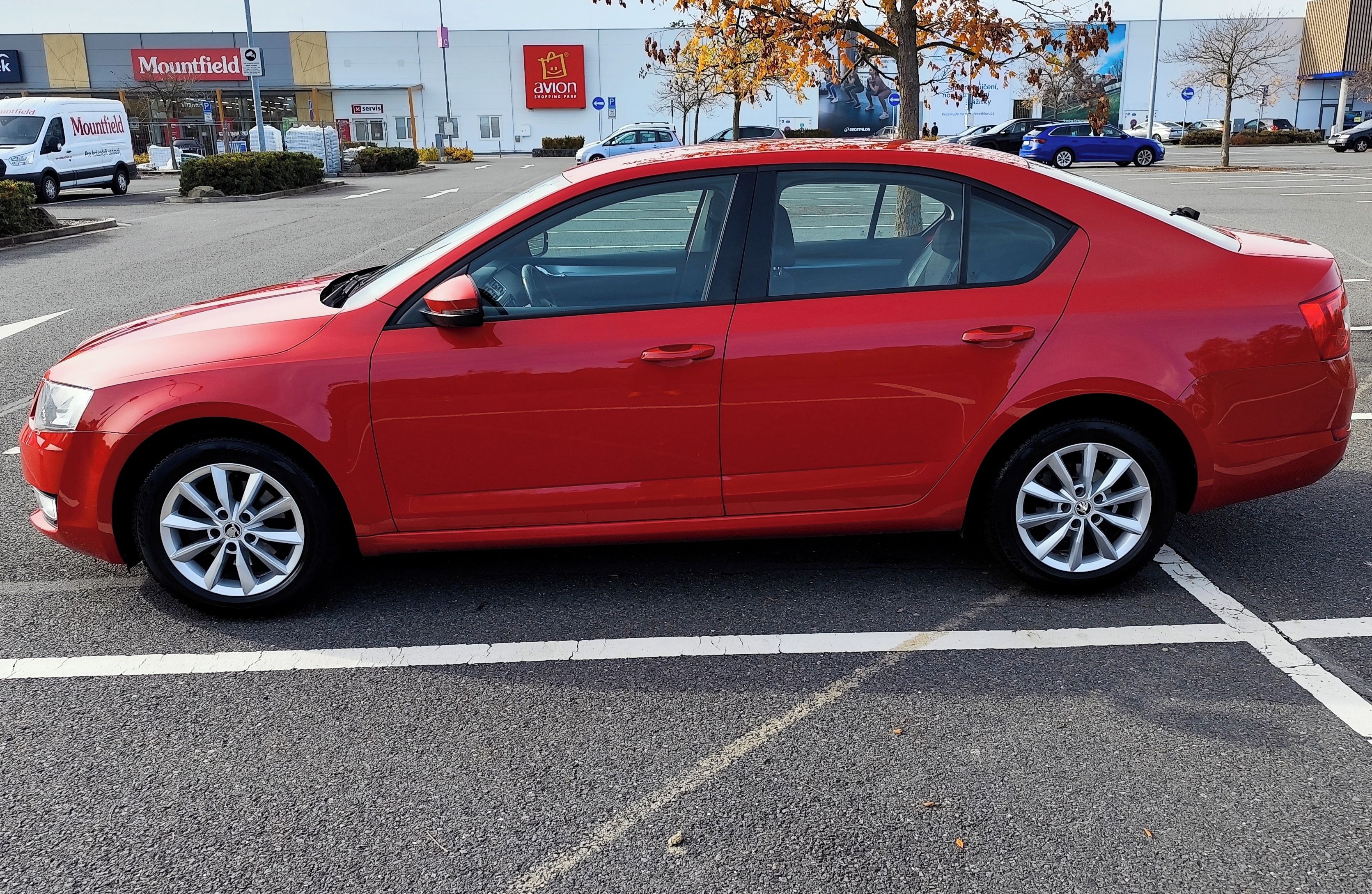 Škoda Octavia, 1.4TSI 110kW, AMBIENTE - fotka 4