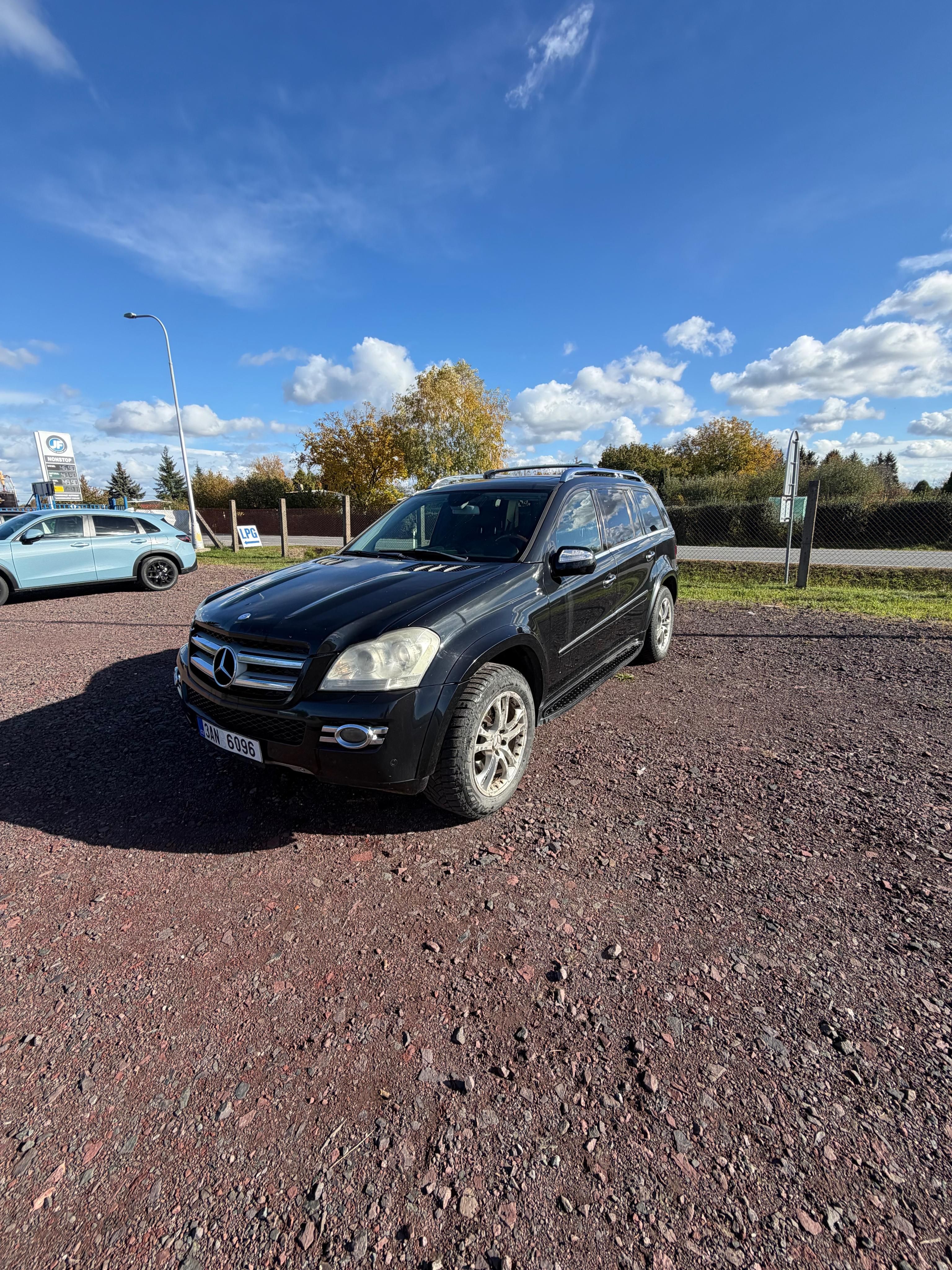 Mercedes-Benz GL, GL 500 LPG