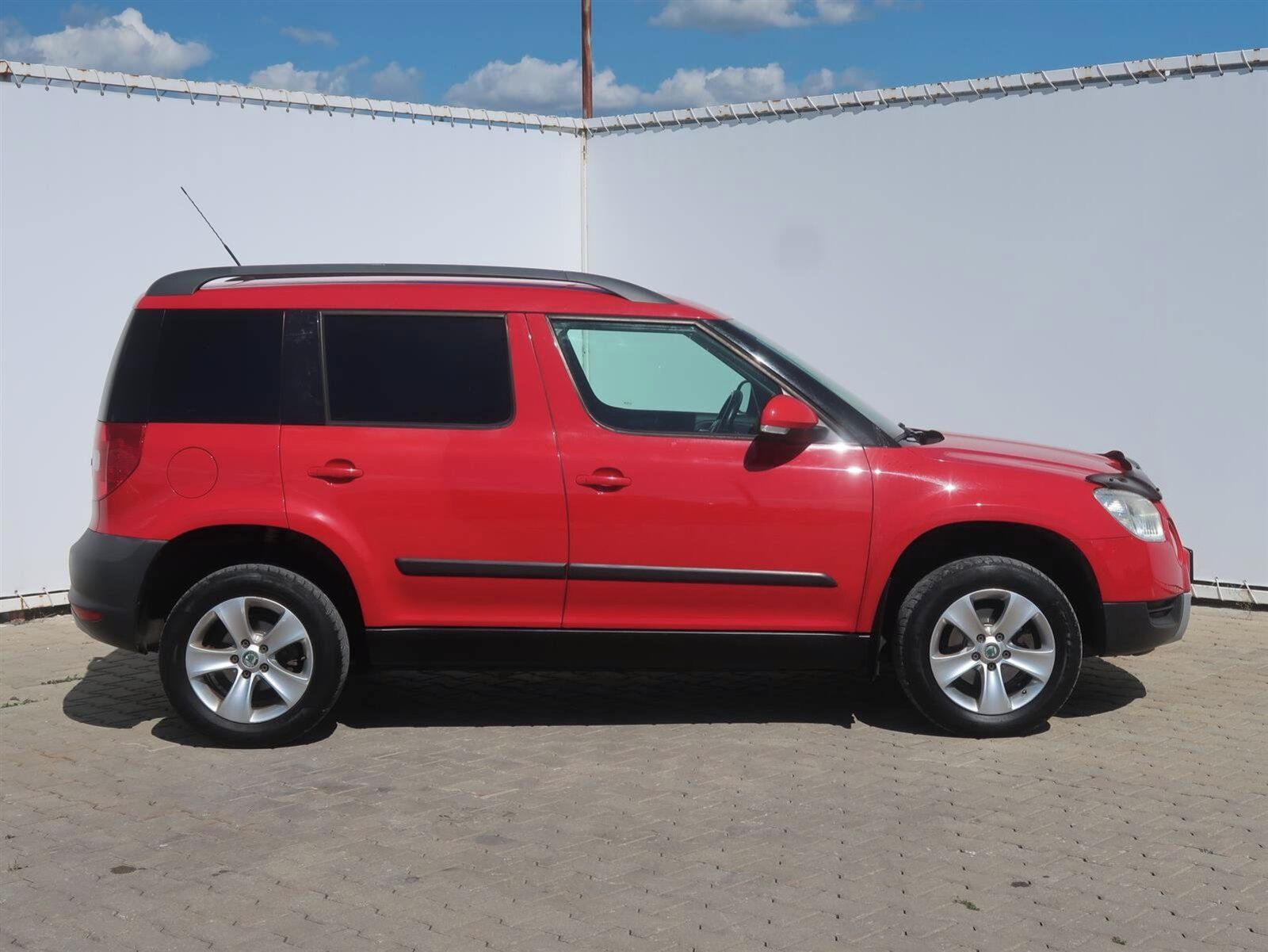 Škoda Yeti, 1.2 TSI, Ambition, Serv.kniha - fotka 6