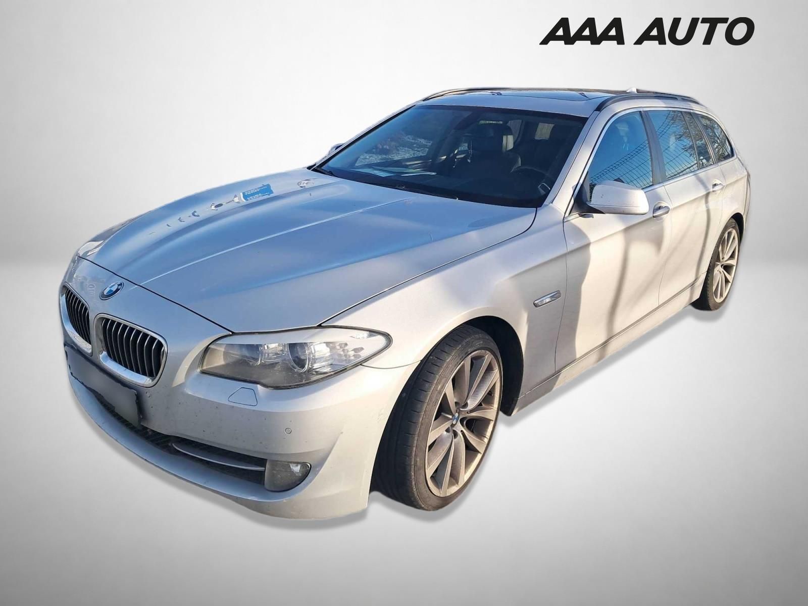 BMW Řada 5, 525d, Automat, Navi