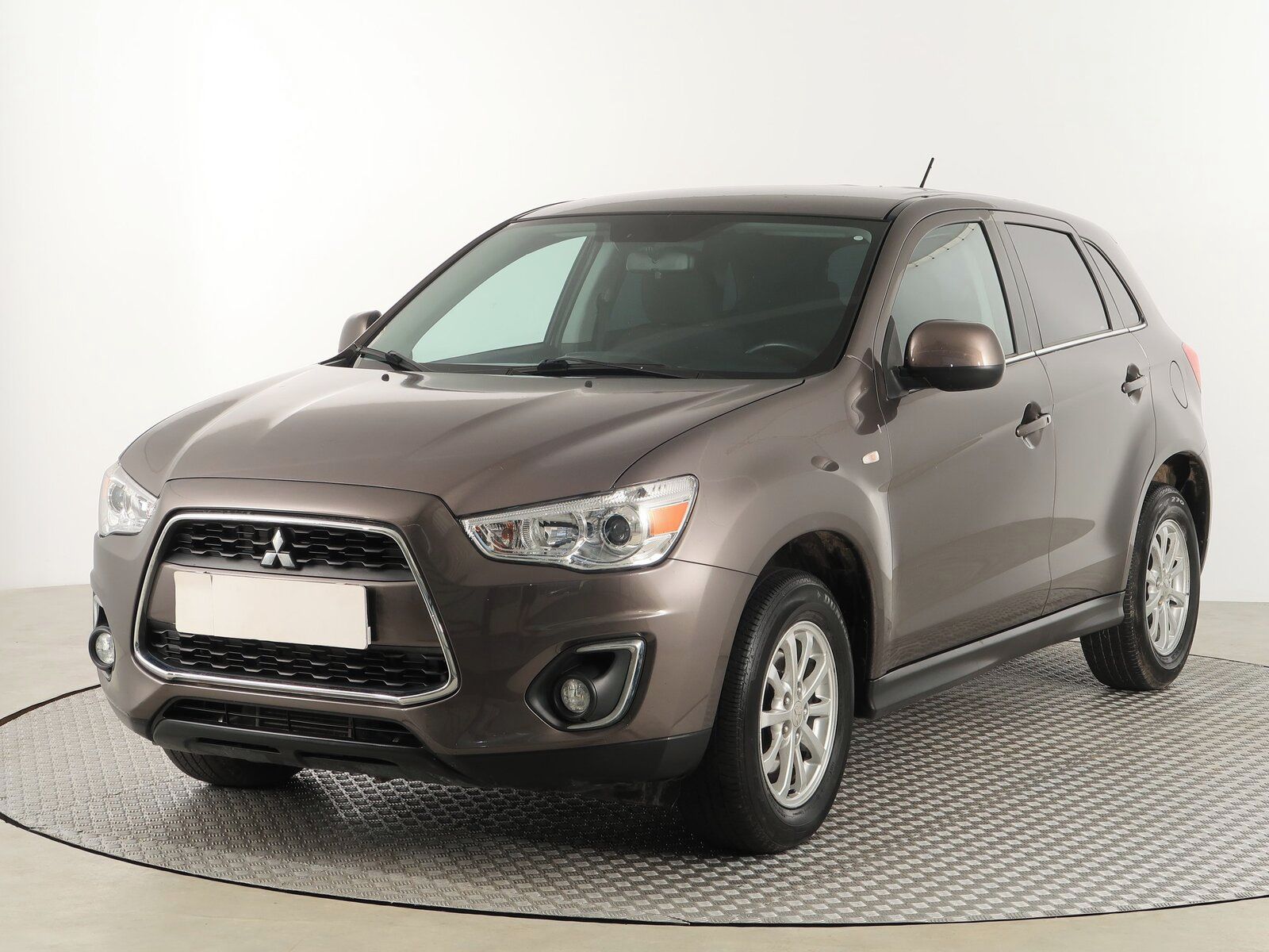 Mitsubishi ASX, 1.8 DI-D MIVEC, 4X4 - fotka 2