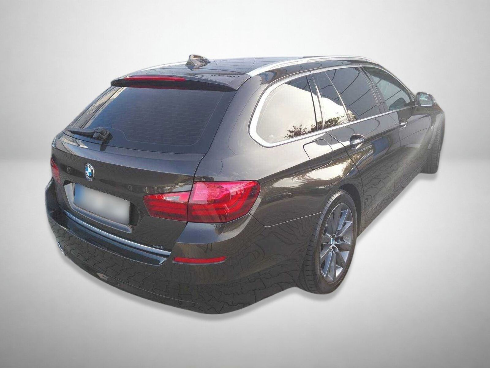 BMW Řada 5, 525d xDrive, Luxury Line, 4X4 - fotka 2