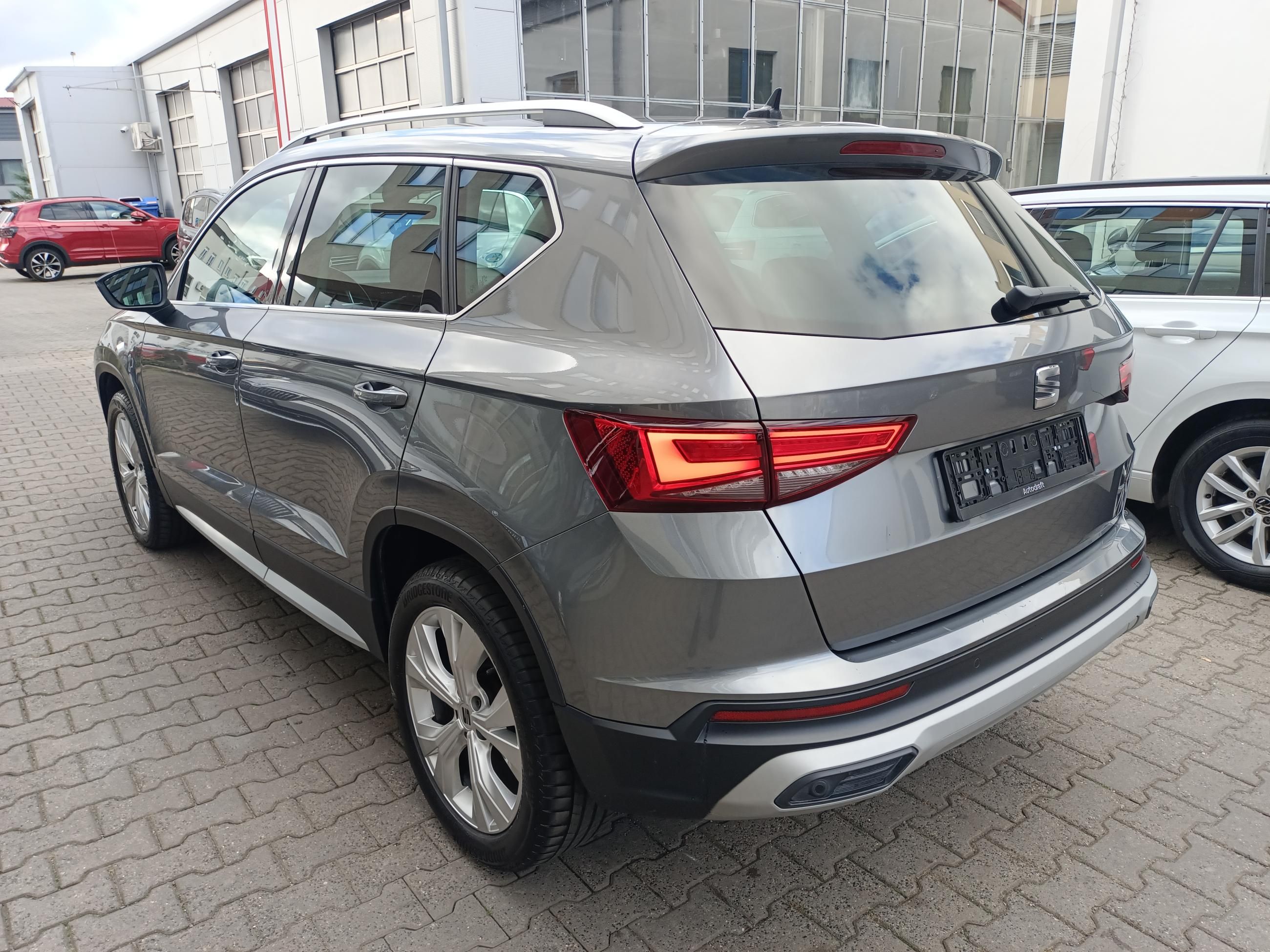 Seat Ateca, 2.0 TDI 110kW 4x4 DSG / Tažné - fotka 4