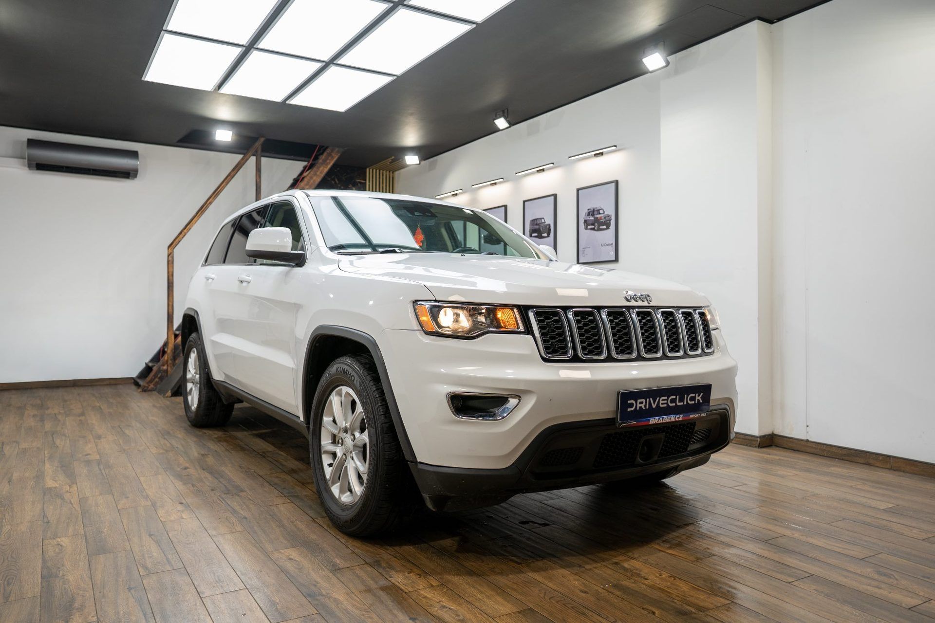 Jeep Grand Cherokee, 3.6 V6 216 kW Laredo - fotka 3