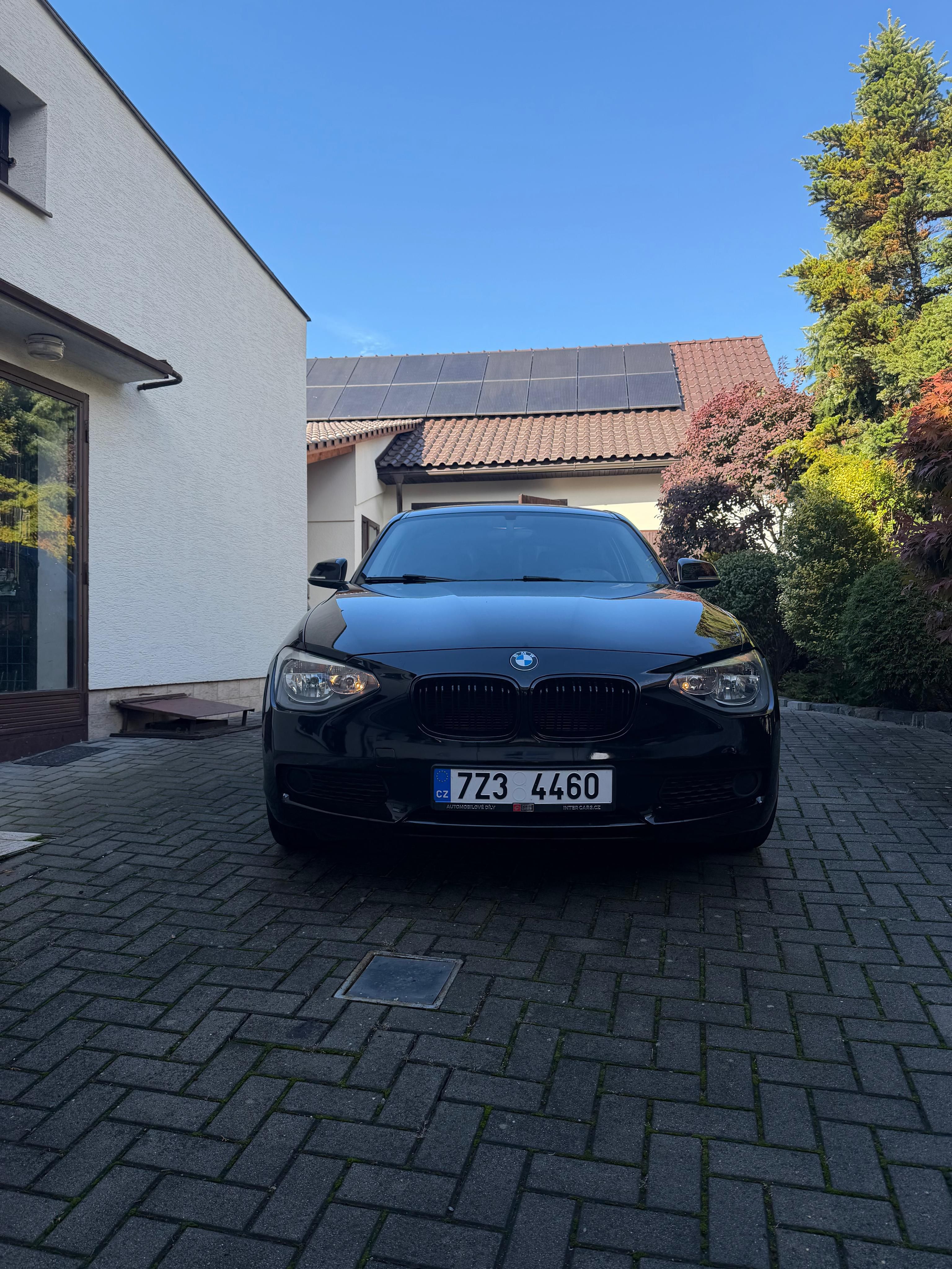 BMW Řada 1, 116i 100kw - fotka 5