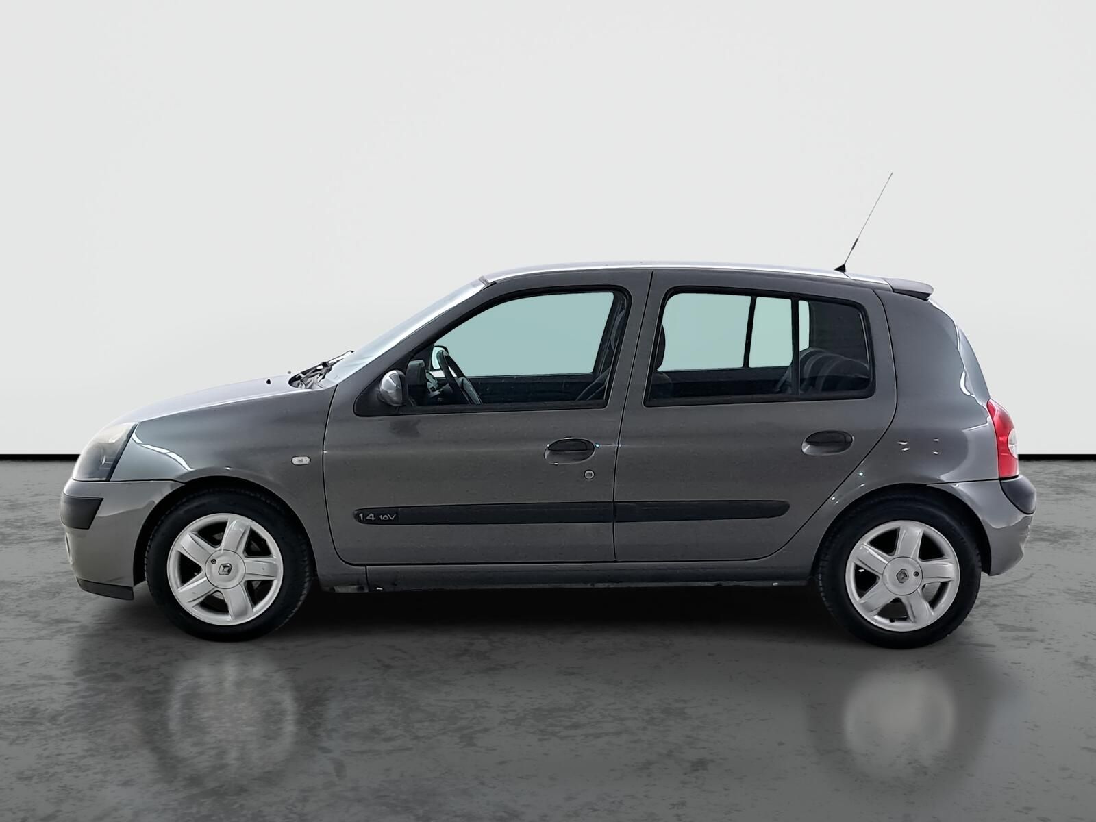 Renault Clio, 1.4 16V , Automat, po STK - fotka 3