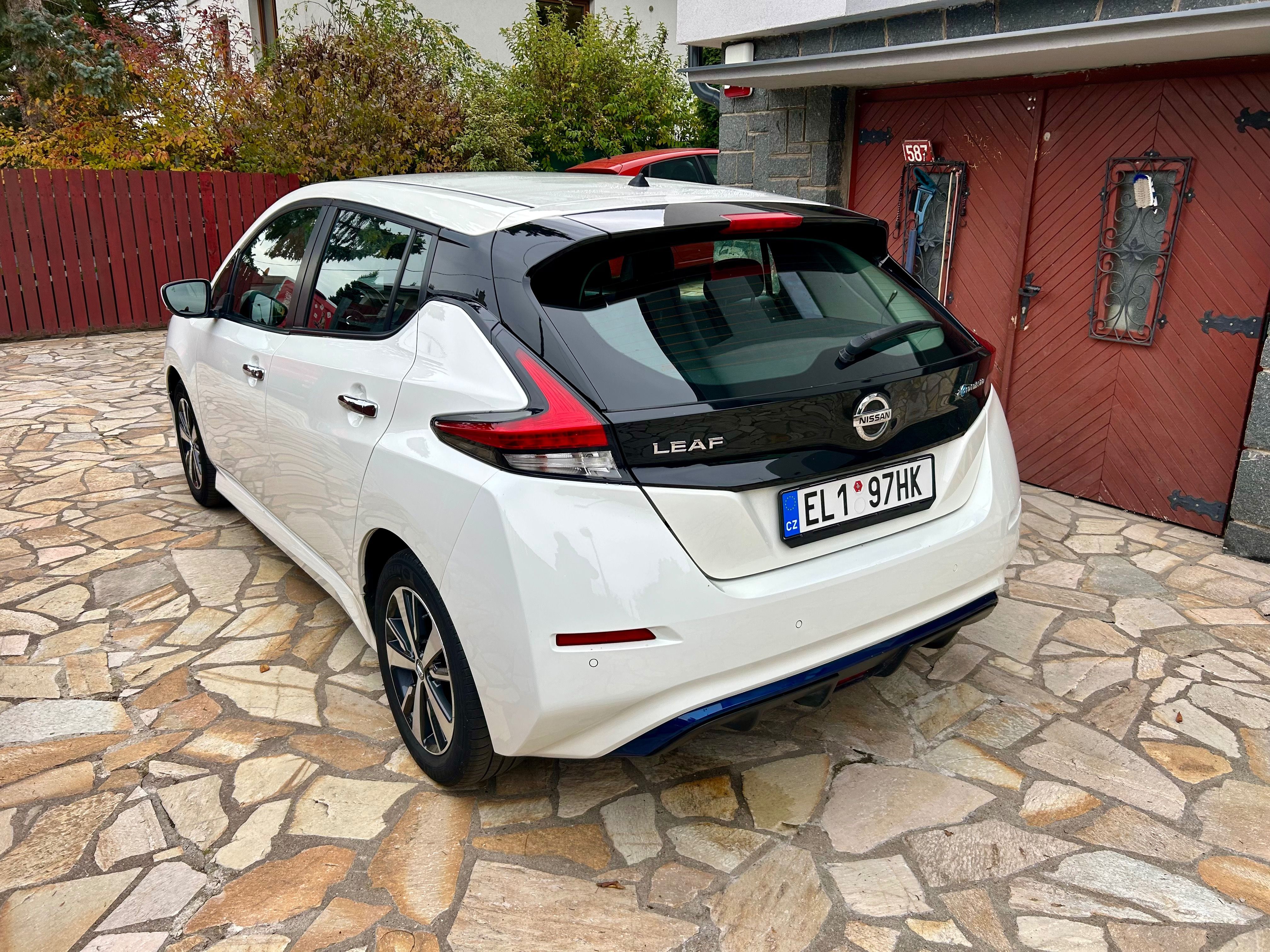 Nissan LEAF, 110KW 40AH N-CONECTA TOP DPH - fotka 6