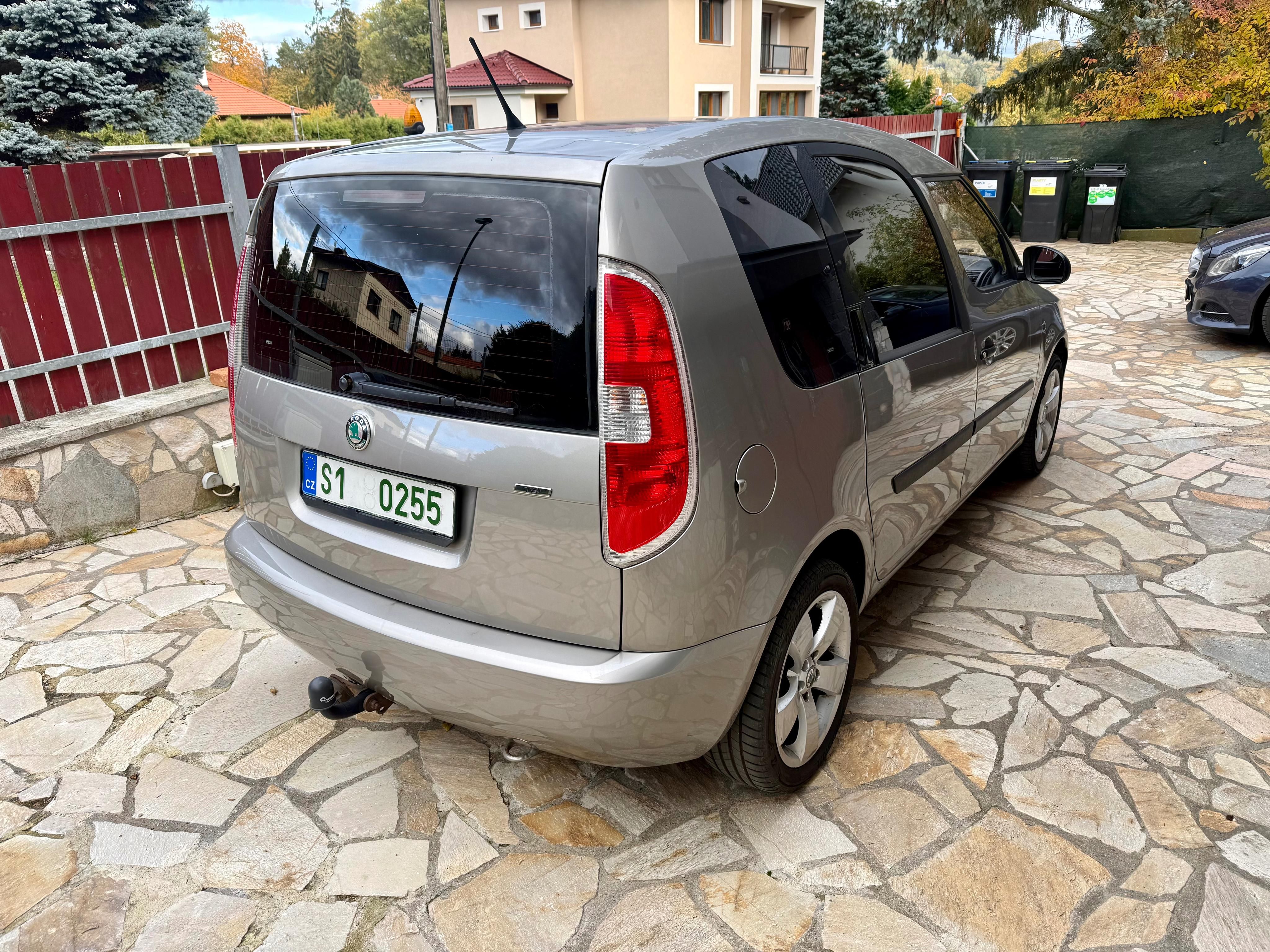 Škoda Roomster, 1.2 TSI 63KW KLIMA  2 X KOLA - fotka 4