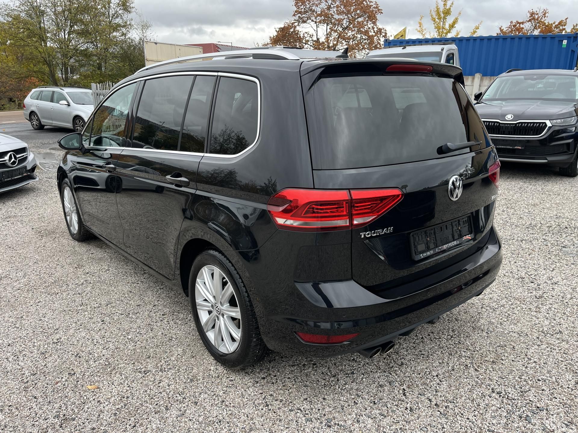 Volkswagen Touran, 2.0 TDI 110 KW DSG - fotka 5