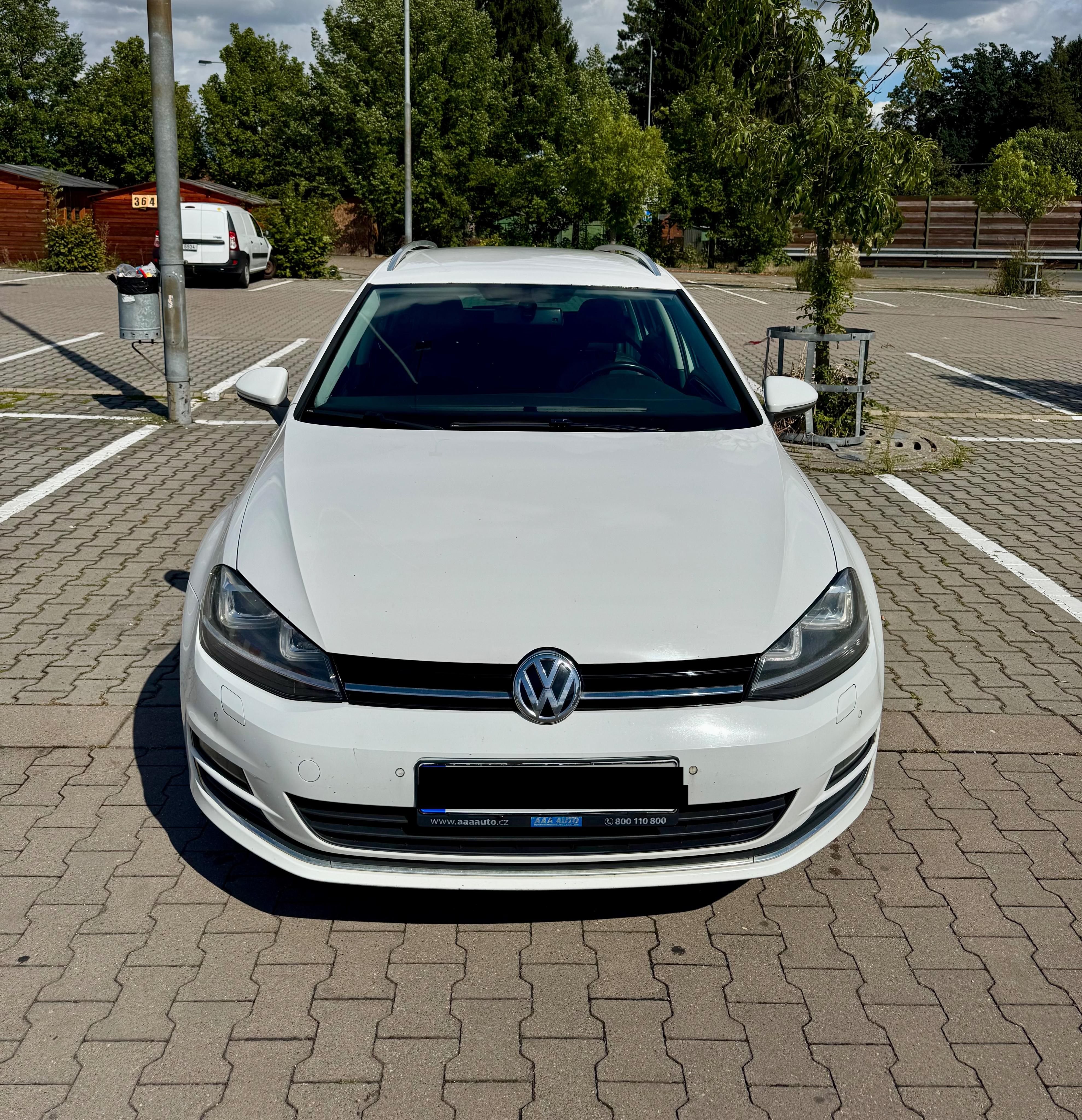 Volkswagen Golf, VW Golf VII Variant Highline - fotka 2