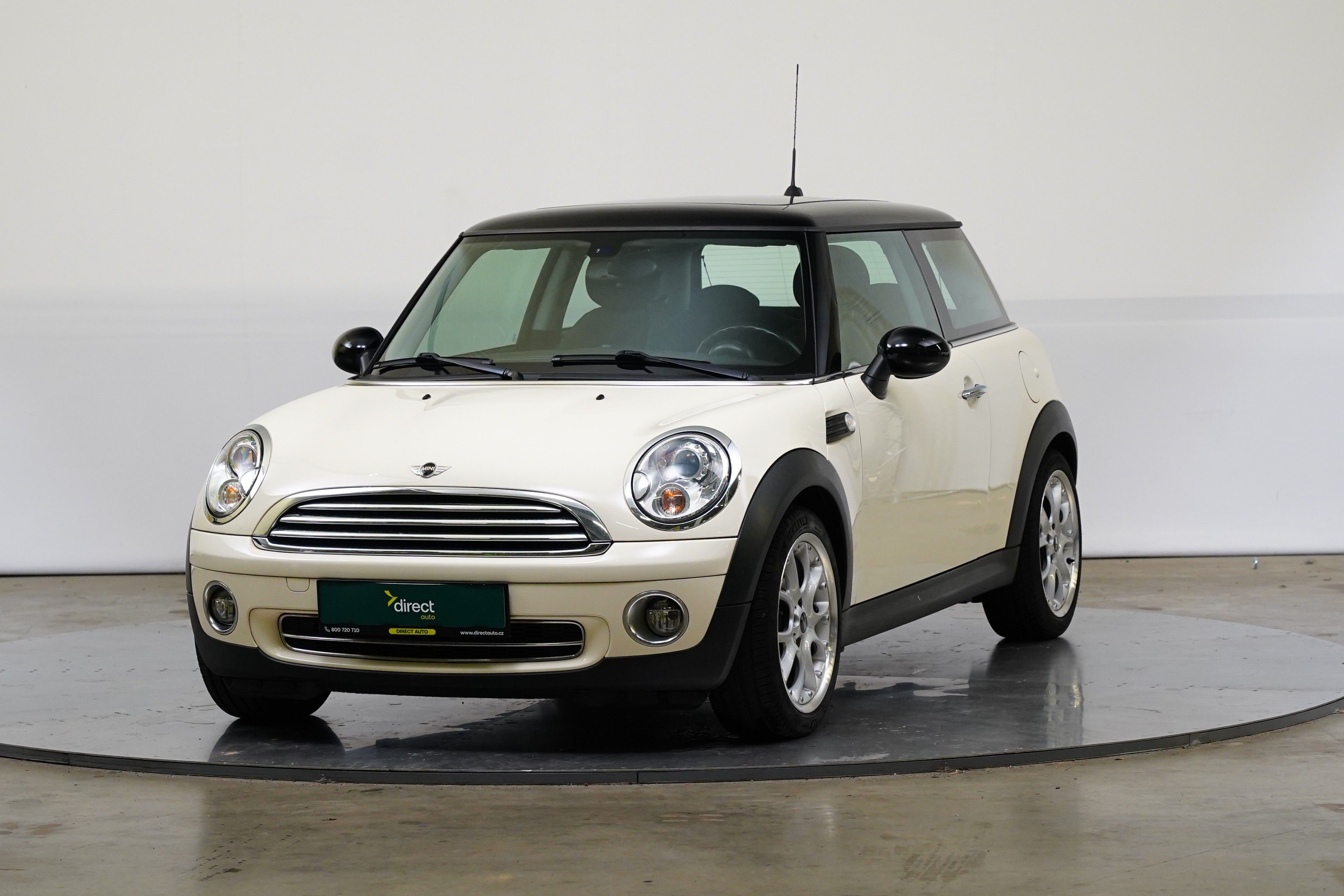 Mini Cooper, 1.6 i 90 kW