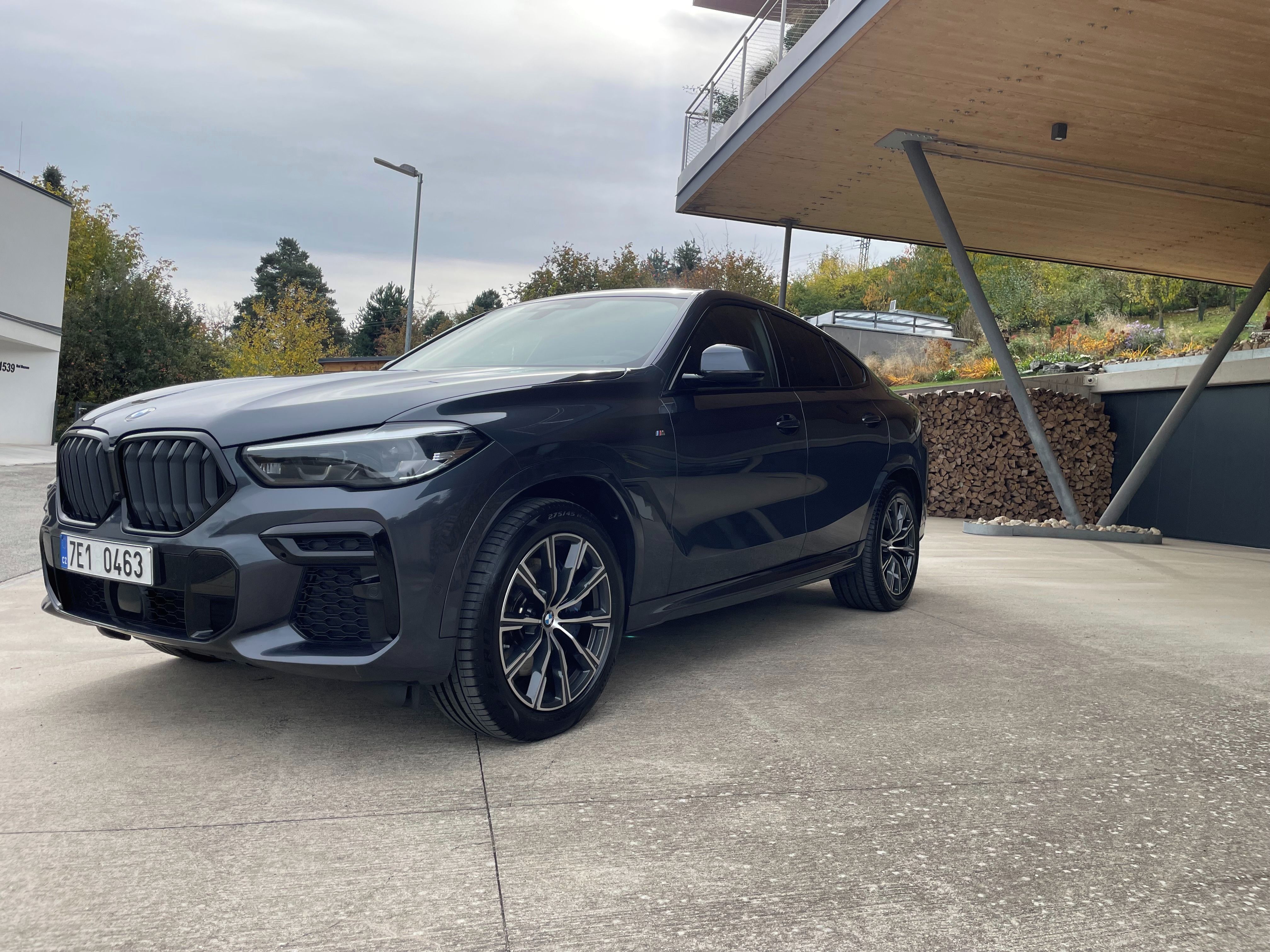 BMW X6, xDrive 40i Mpaket ČR DPH - fotka 4
