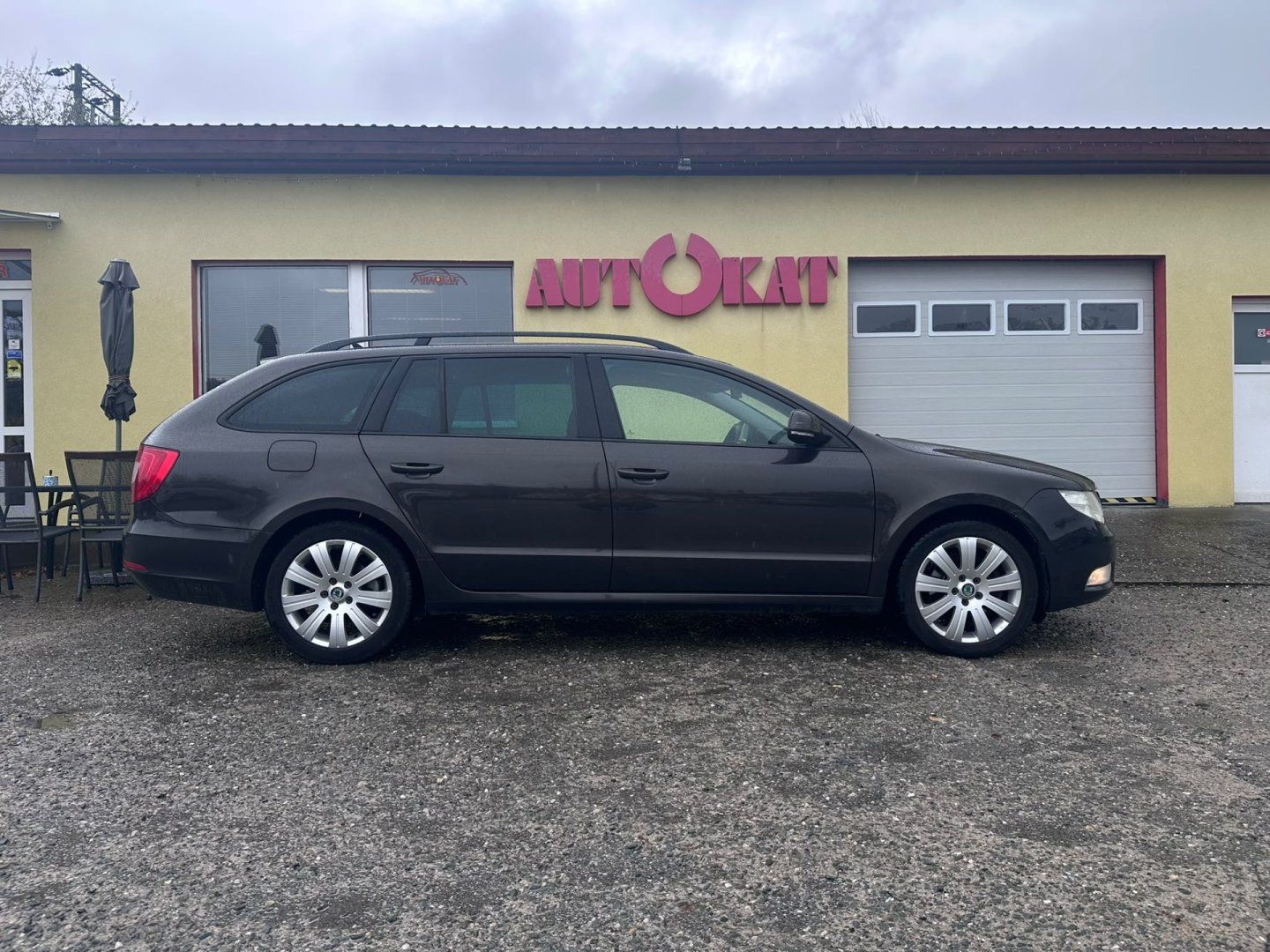 Škoda Superb, 2.0TDi VýhřevSedadel/Serv.Knih - fotka 2