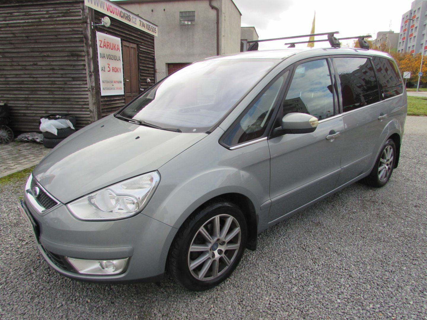 Ford Galaxy, 2.0i 107kW, 7 MÍSTNÉ, serviska - fotka 3