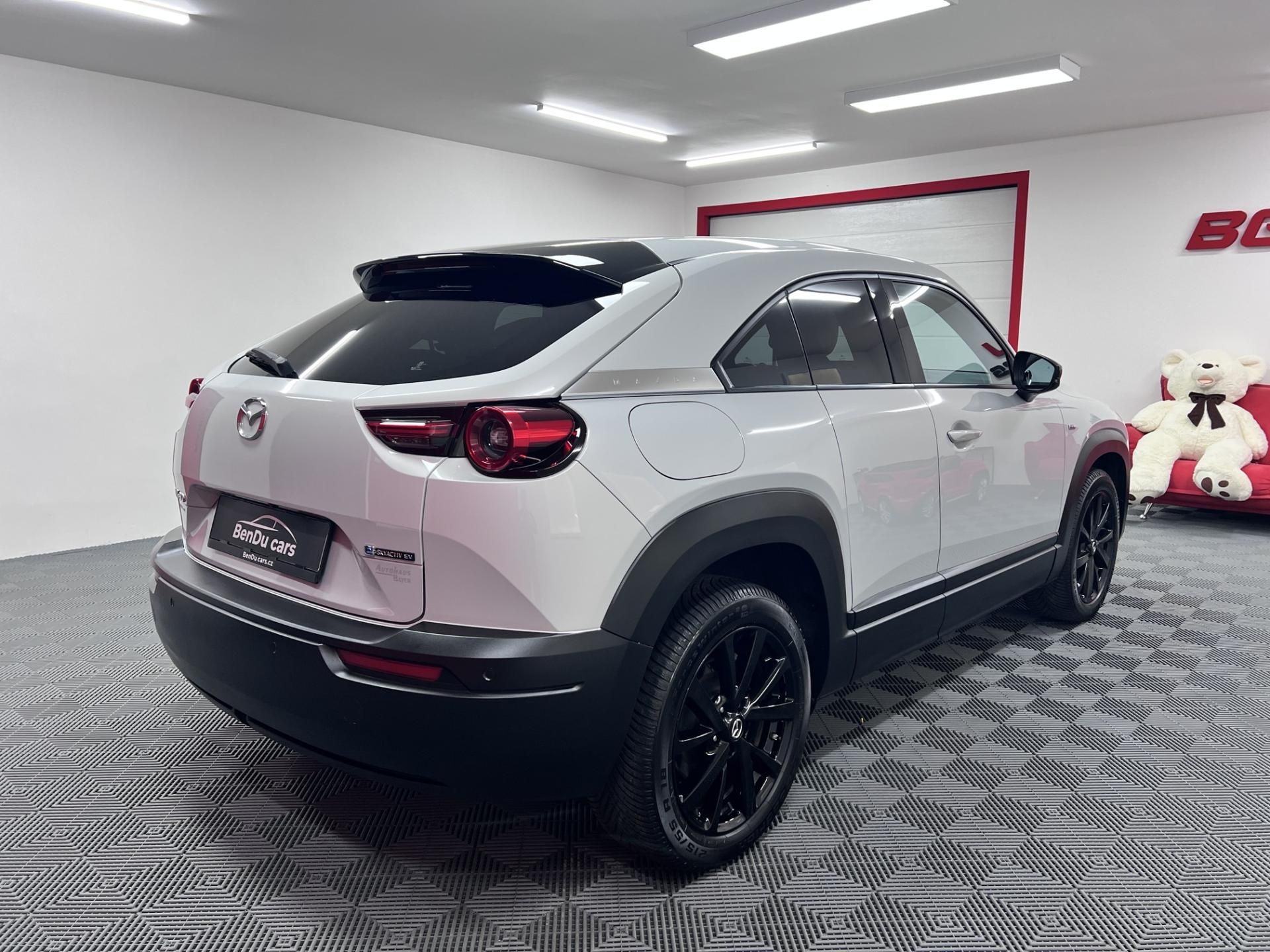 Mazda MX-30, e-Skyactiv 107 kW, Advantage - fotka 4
