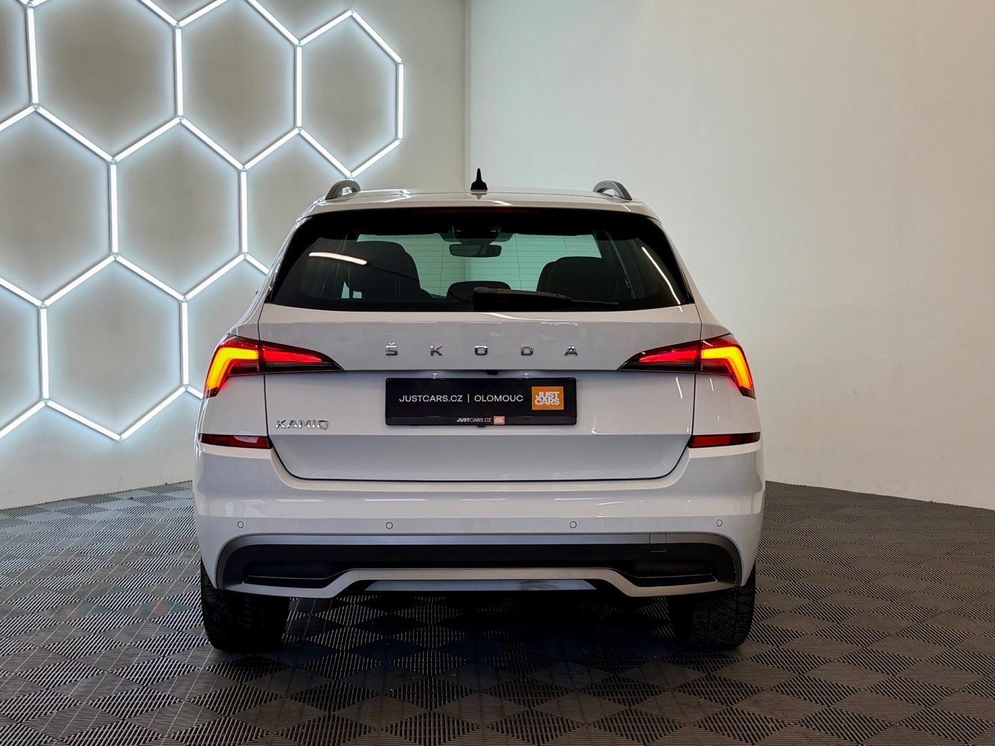 Škoda Kamiq, 1.0 TSI 81 kW FULL LED/GPS NAV - fotka 6