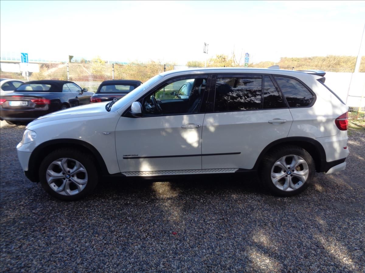 BMW X5, 3,0 - fotka 4