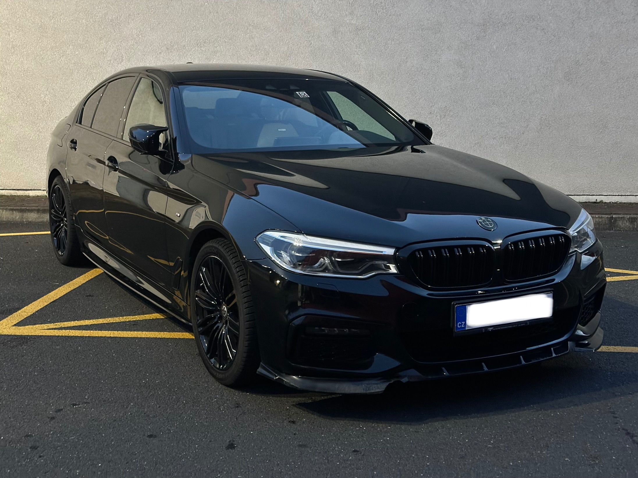 BMW Řada 5, 540XD,M-sport,lámaky,DPH,1.maj - fotka 2