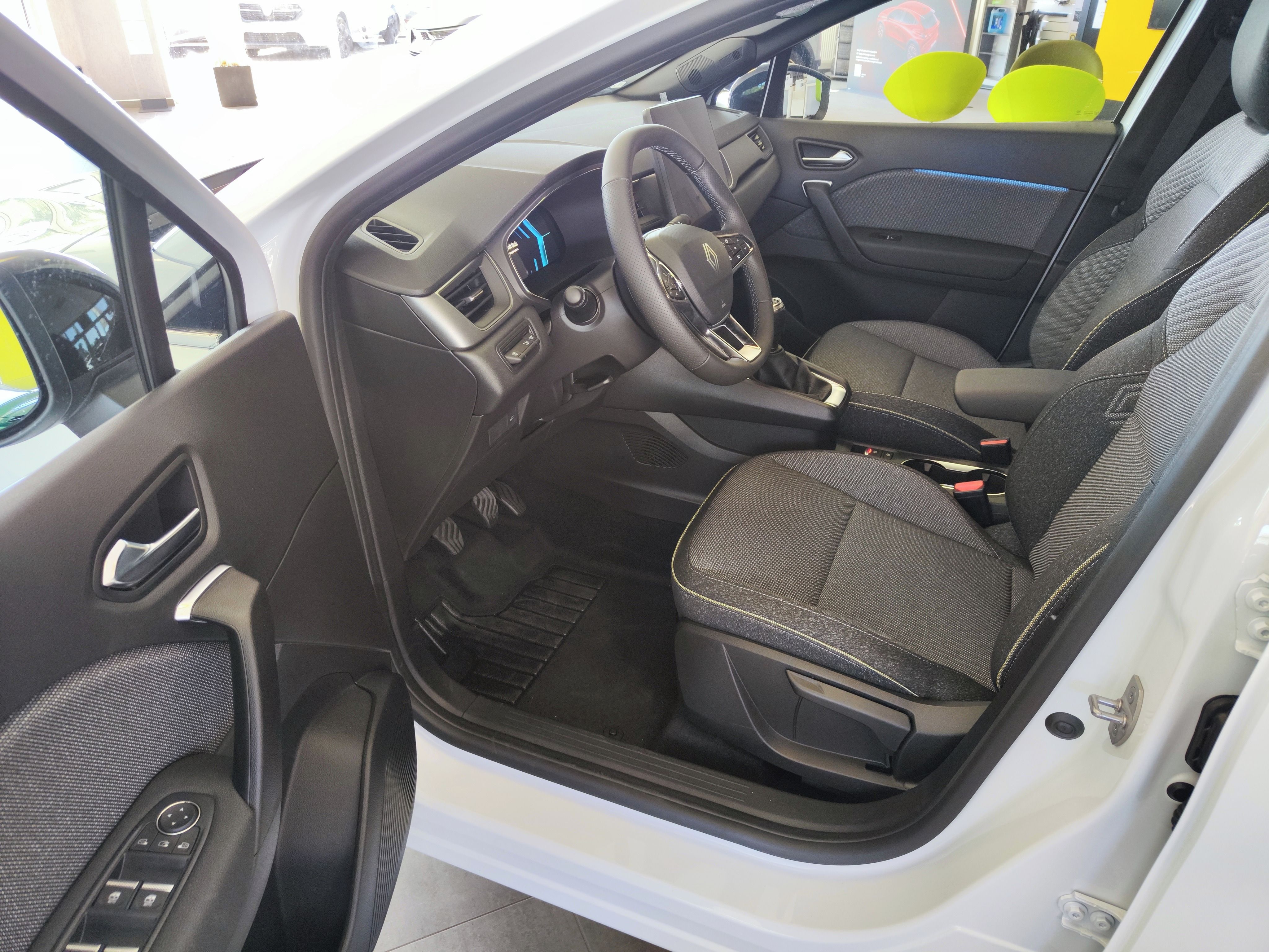 Renault Symbioz, Techno mild hybrid 140 - fotka 6