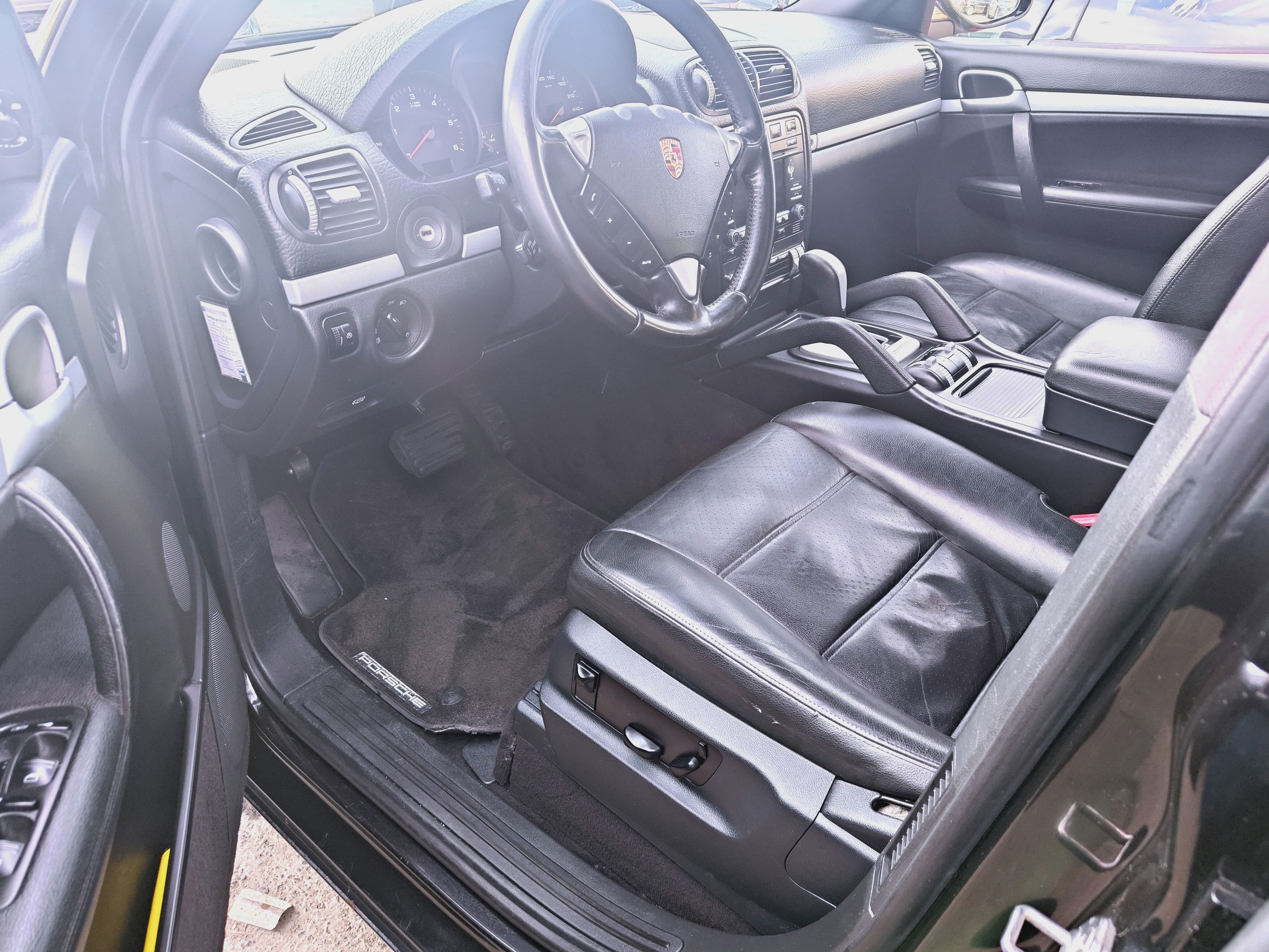 Porsche Cayenne, Na DÍLY, OPRAVU, neprošlo STK - fotka 4