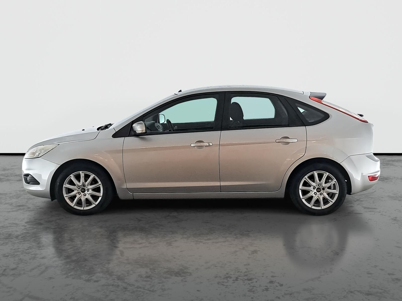 Ford Focus, 1.6 16V, Automat - fotka 3