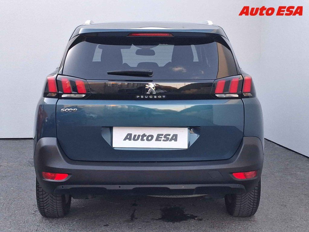 Peugeot 5008, 1.5 HDi,Allure,navi - fotka 5