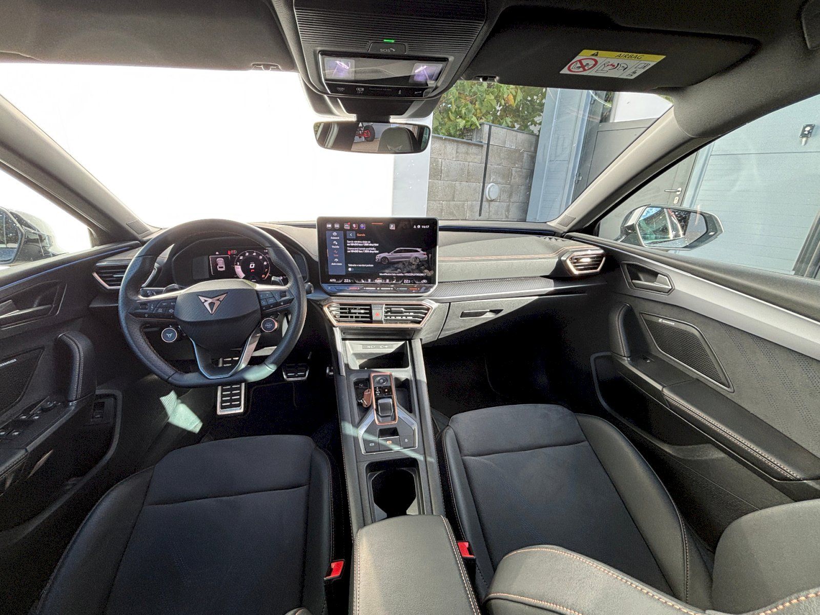 Cupra Leon, SP 1.5 eTSI 110 kW DSG - fotka 5