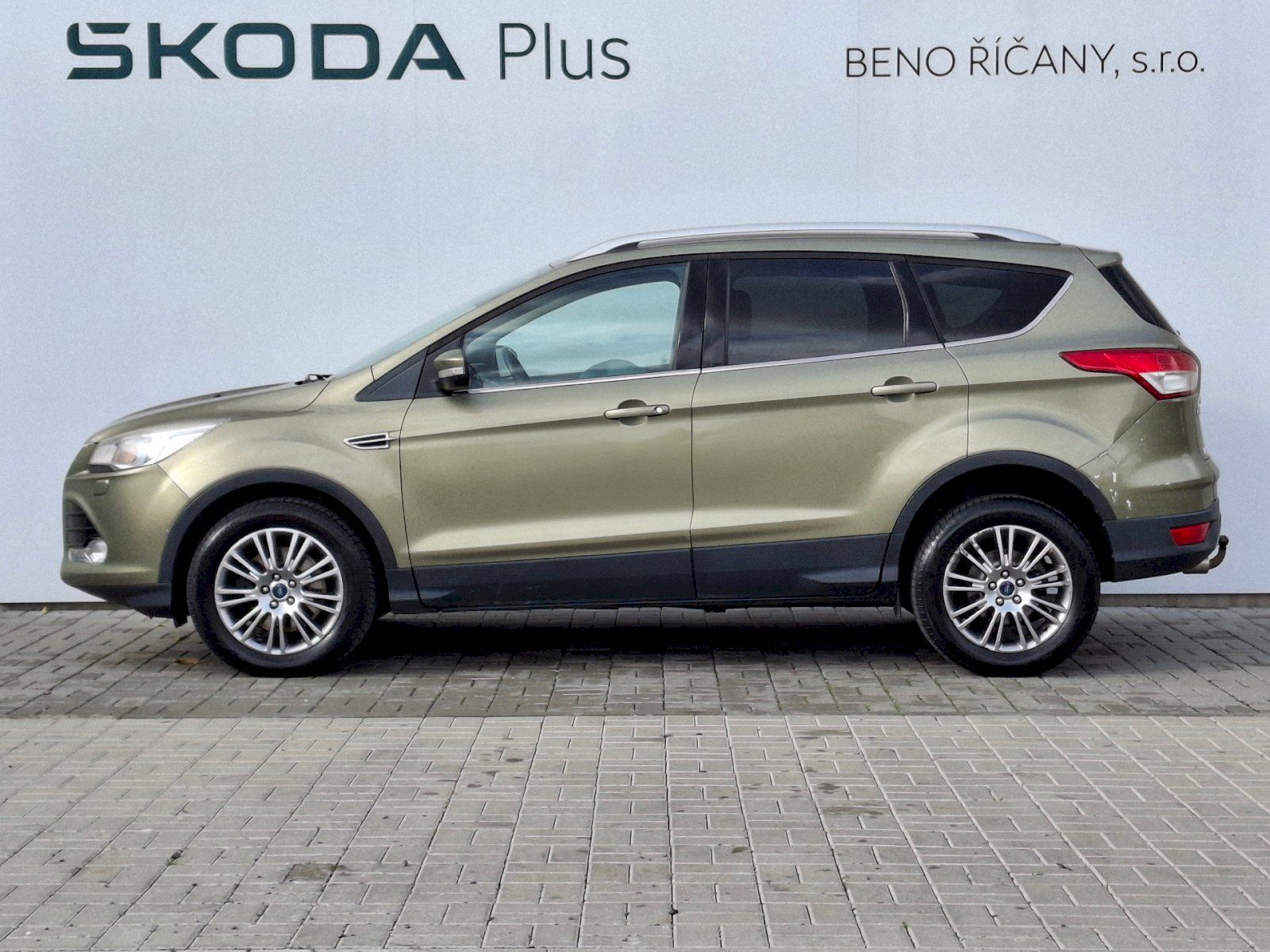Ford Kuga, Titanium 2,0TDCi 103kW - fotka 3
